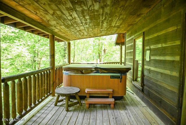 1920 Buckeye View Way Sevierville TN 37876