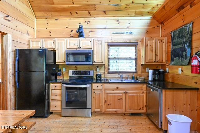 1920 Buckeye View Way Sevierville TN 37876