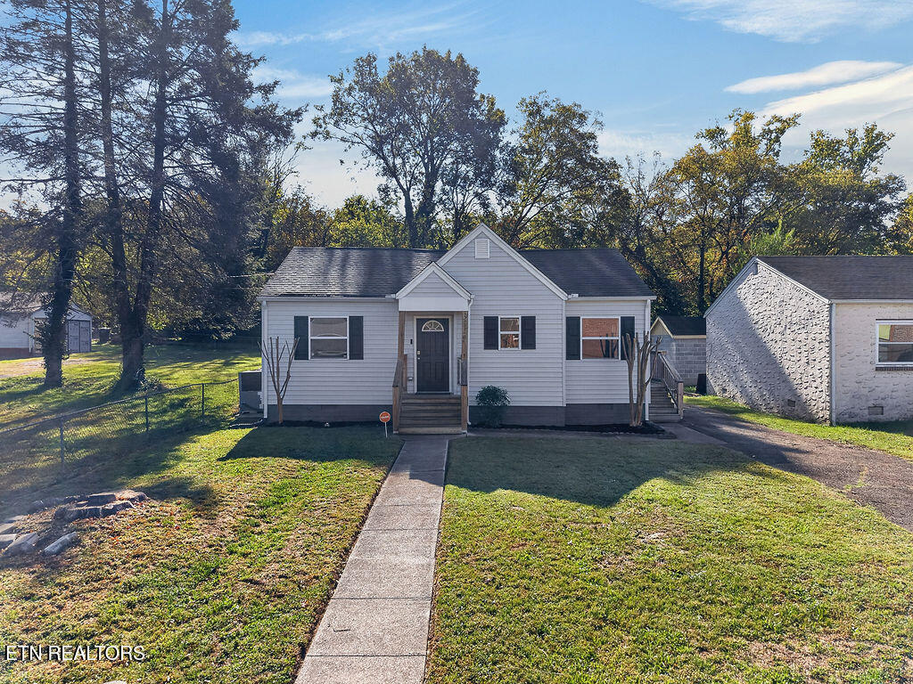 3720 Ivy Avenue Knoxville TN 37914