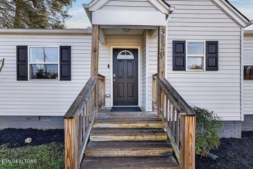 3720 Ivy Avenue Knoxville TN 37914