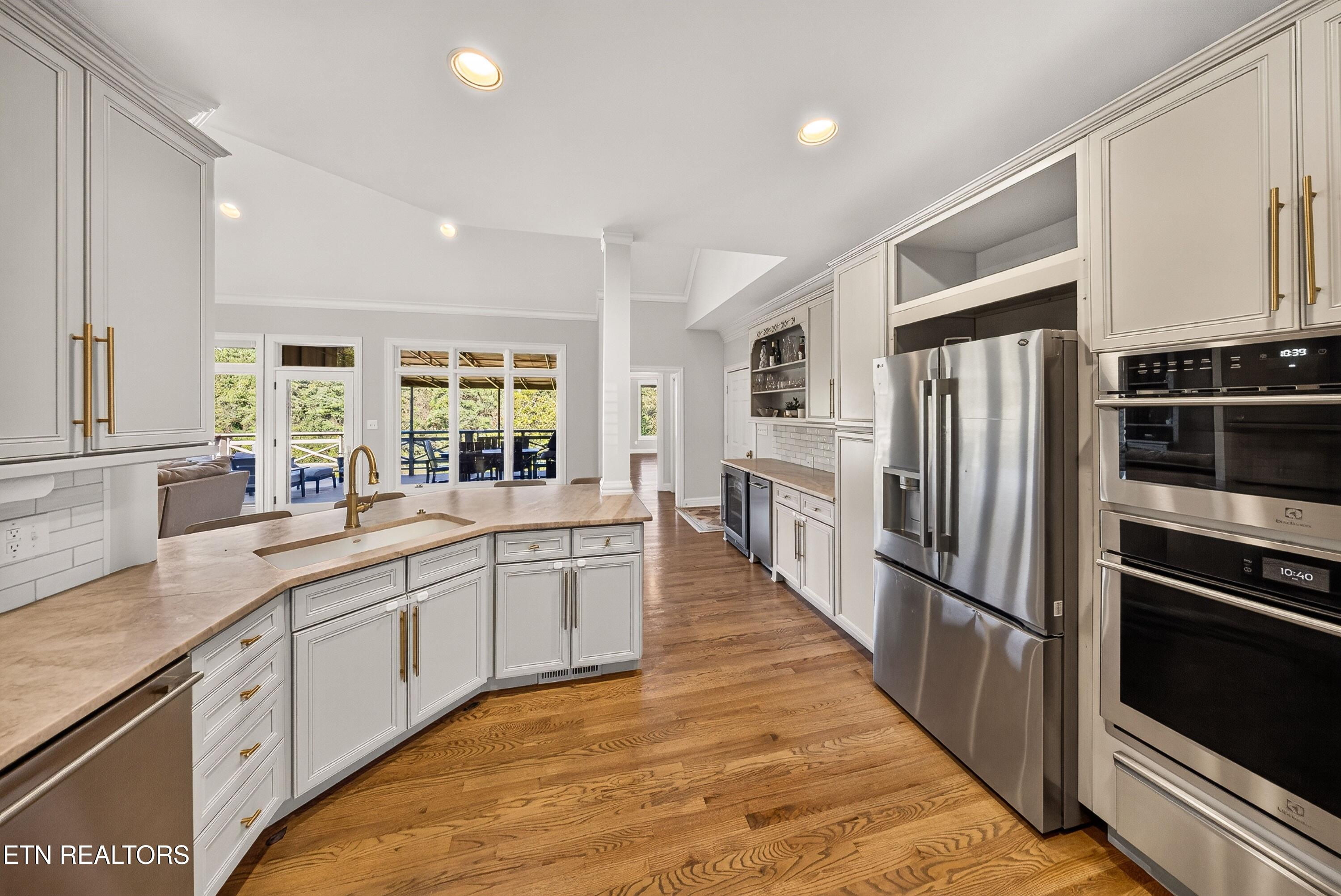 9048 Legends Lake Lane Knoxville TN 37922