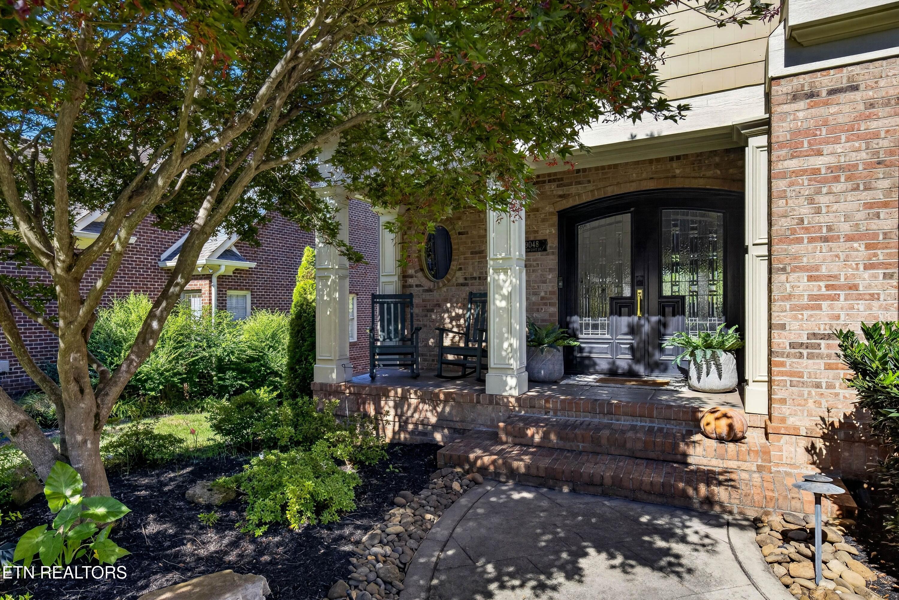9048 Legends Lake Lane Knoxville TN 37922