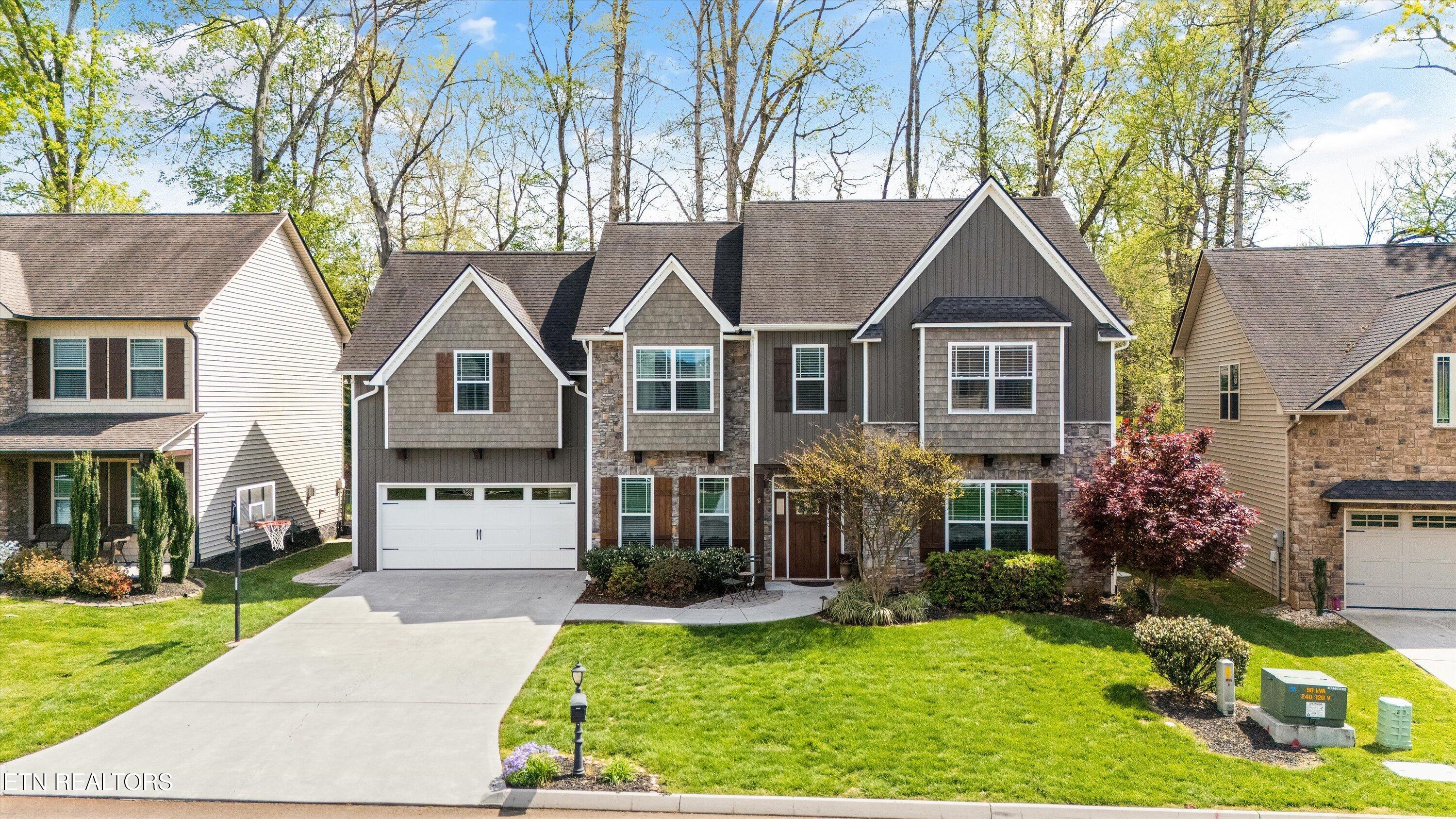 1119 Front Royal Lane Knoxville TN 37922