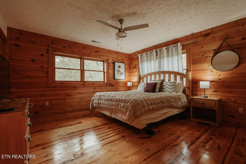 322 Brown Wren Way Gatlinburg TN 37738
