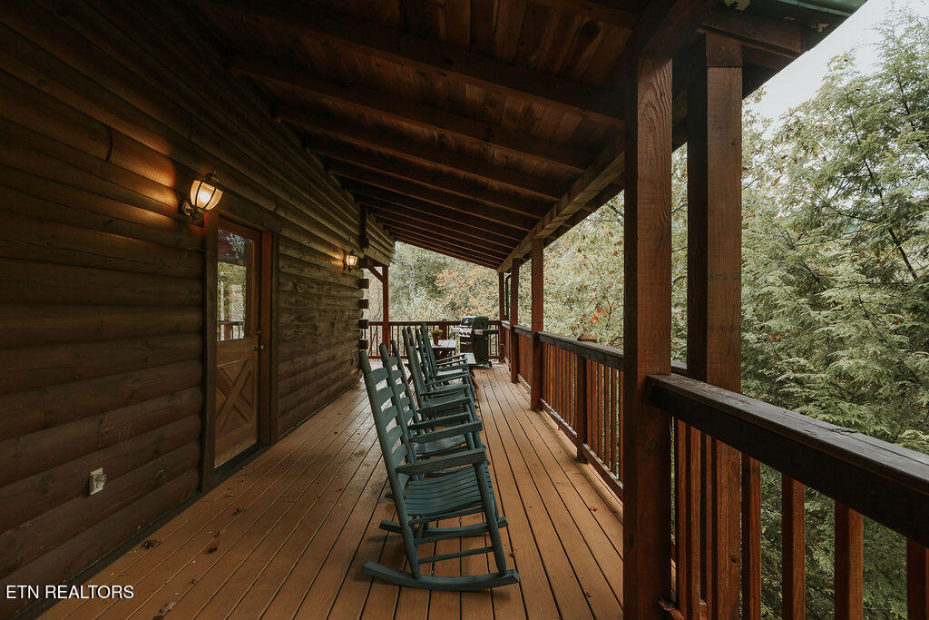322 Brown Wren Way Gatlinburg TN 37738