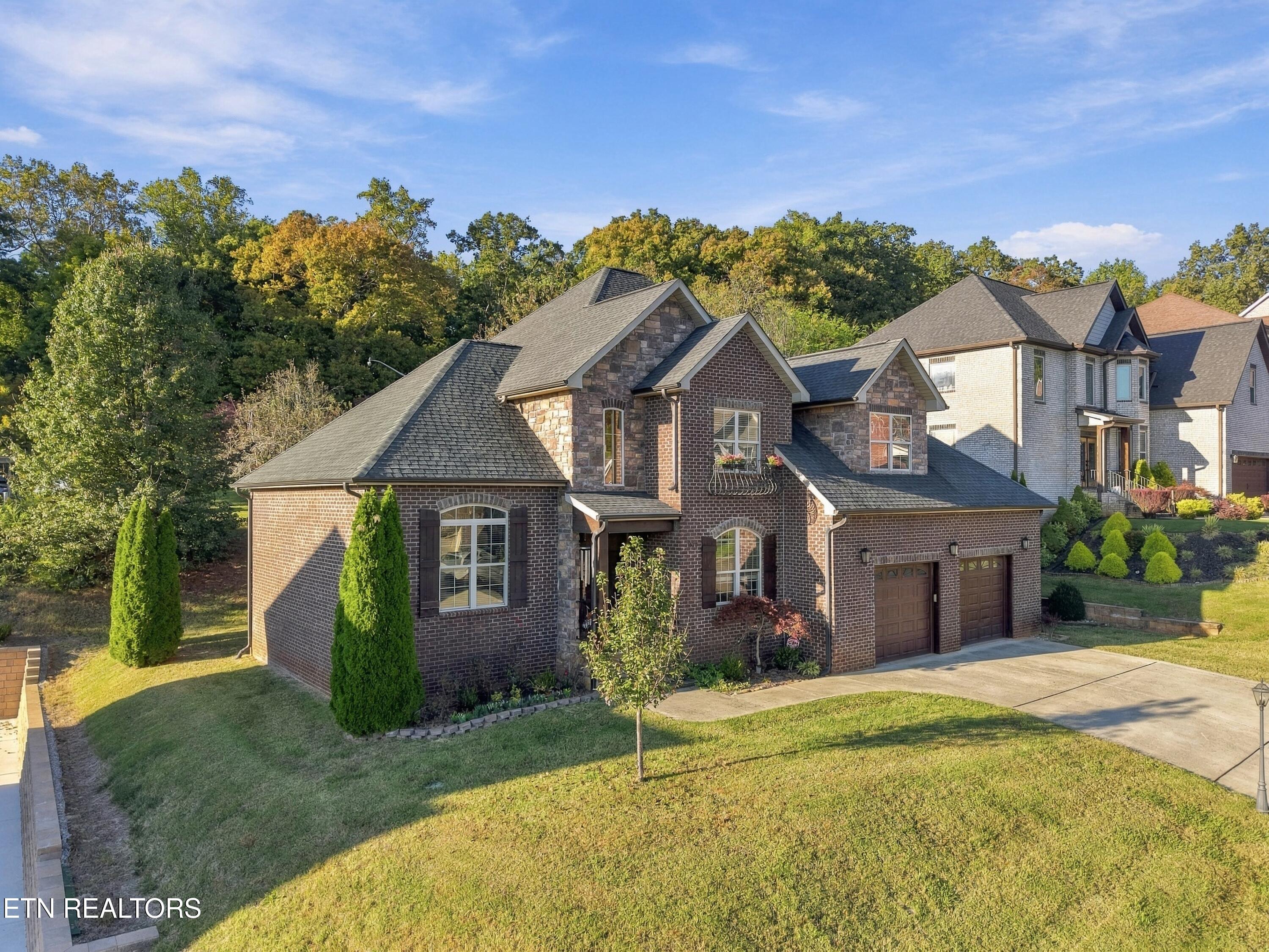 10015 Castleglen Lane Knoxville TN 37922