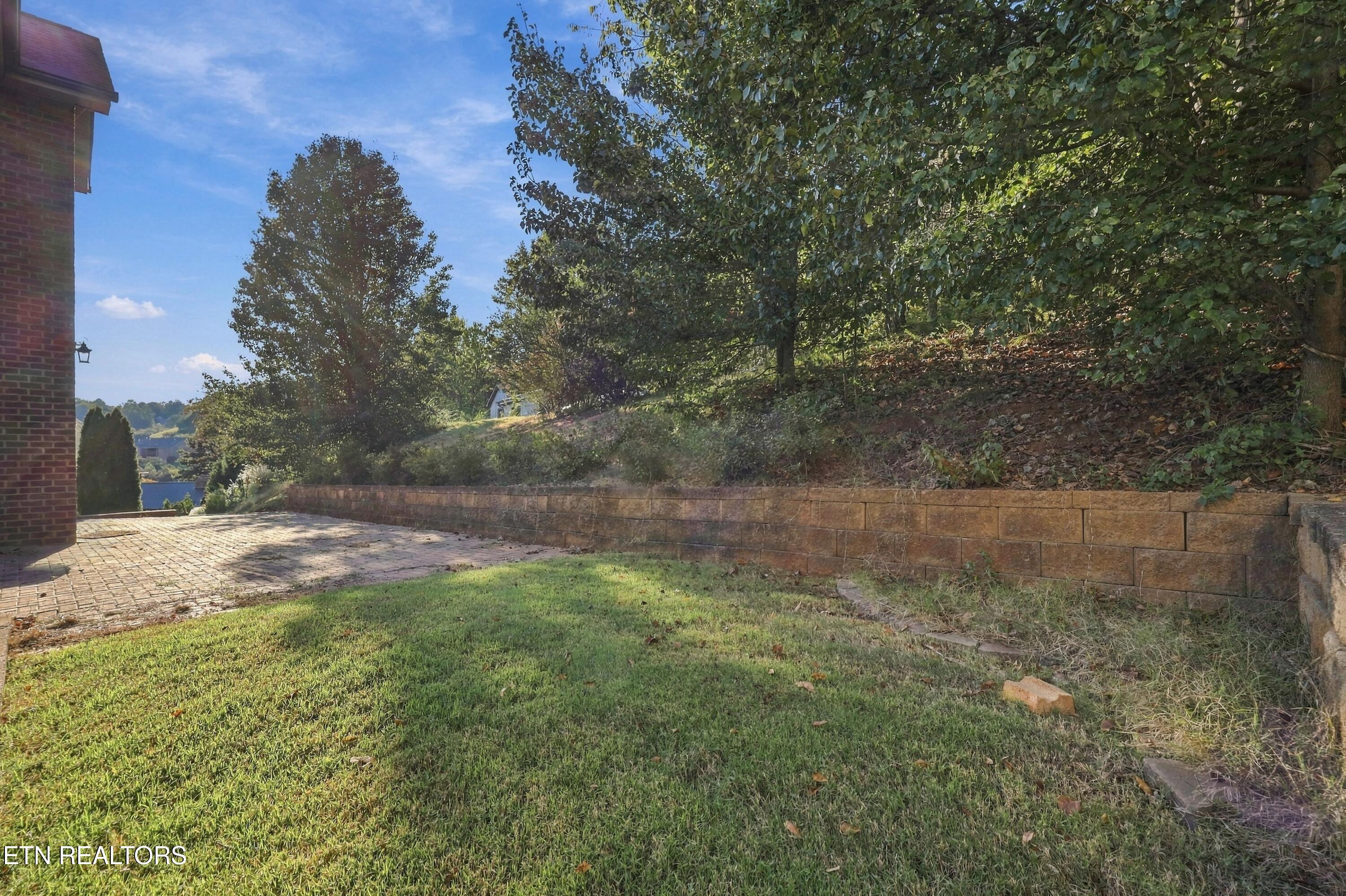 10015 Castleglen Lane Knoxville TN 37922