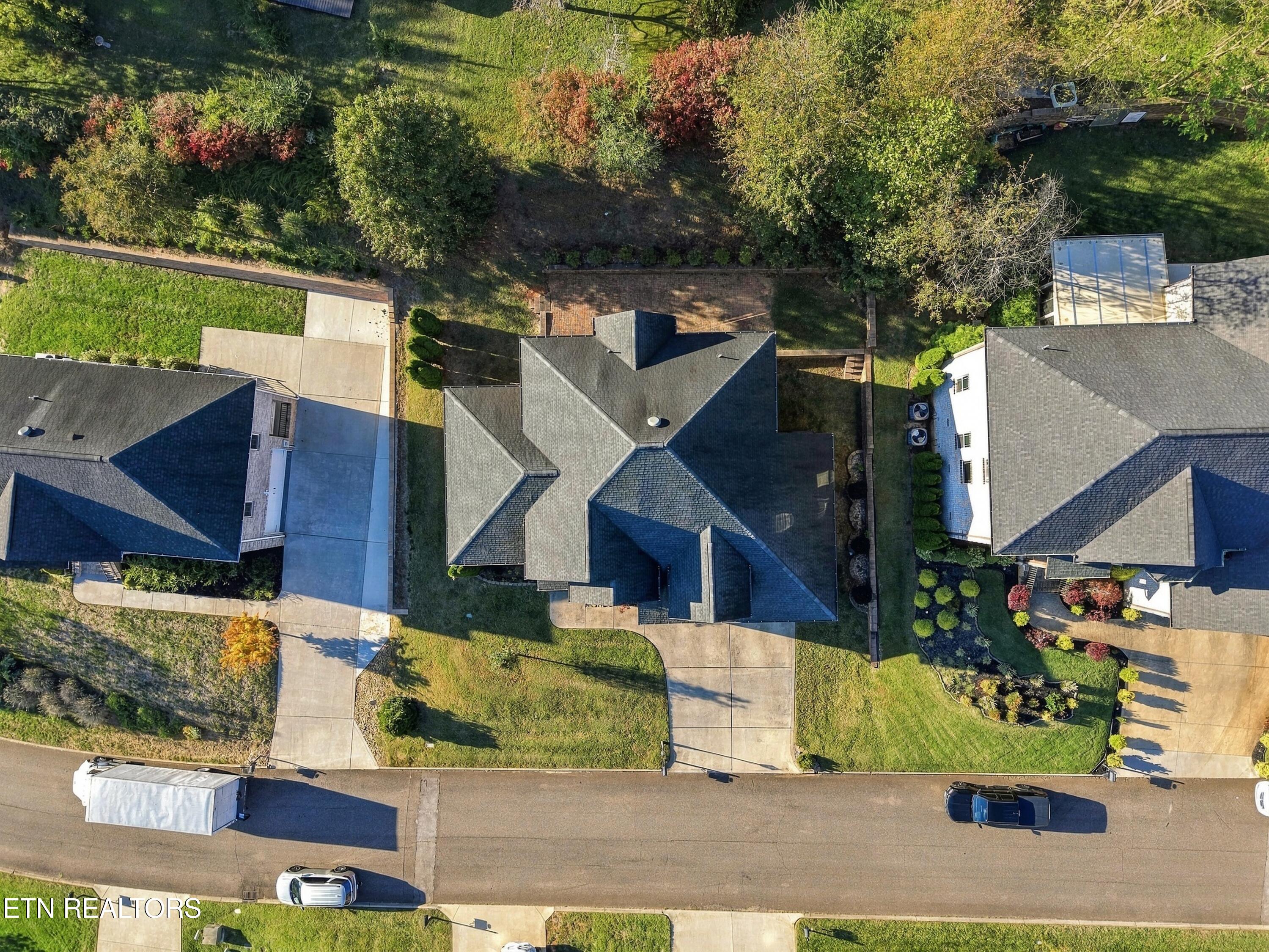 10015 Castleglen Lane Knoxville TN 37922