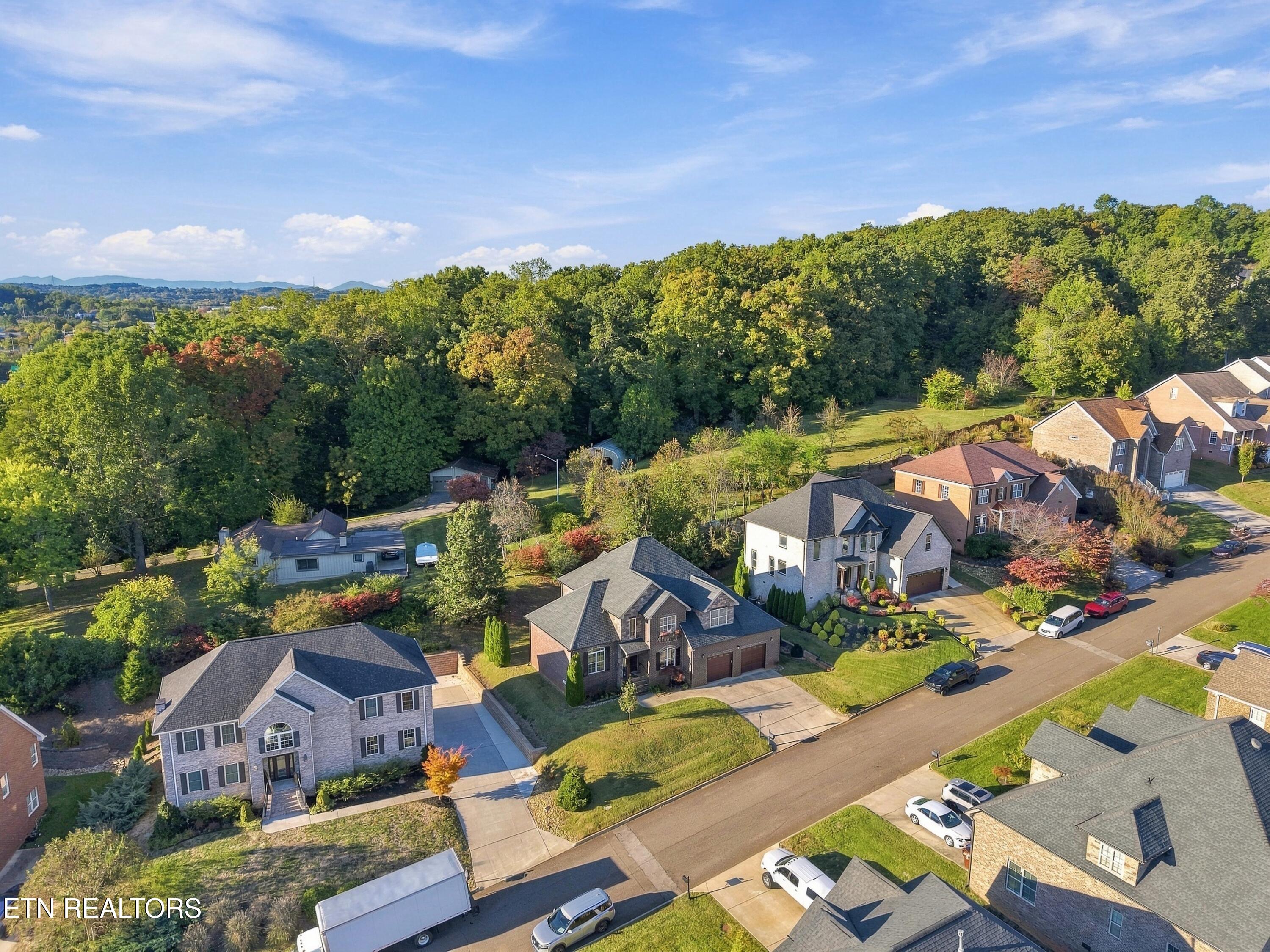 10015 Castleglen Lane Knoxville TN 37922