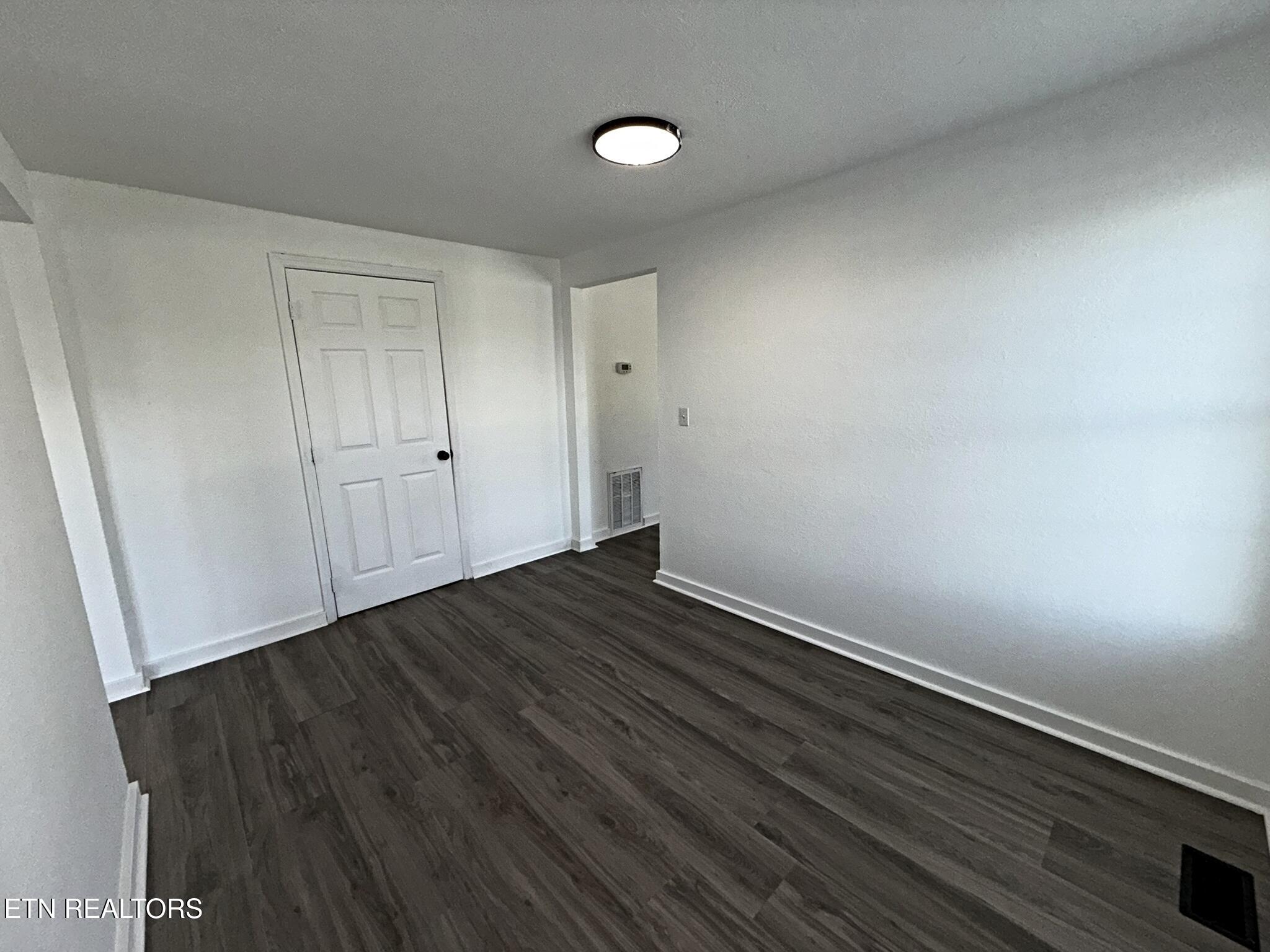 510 S Cumberland Avenue Lafollette TN 37766