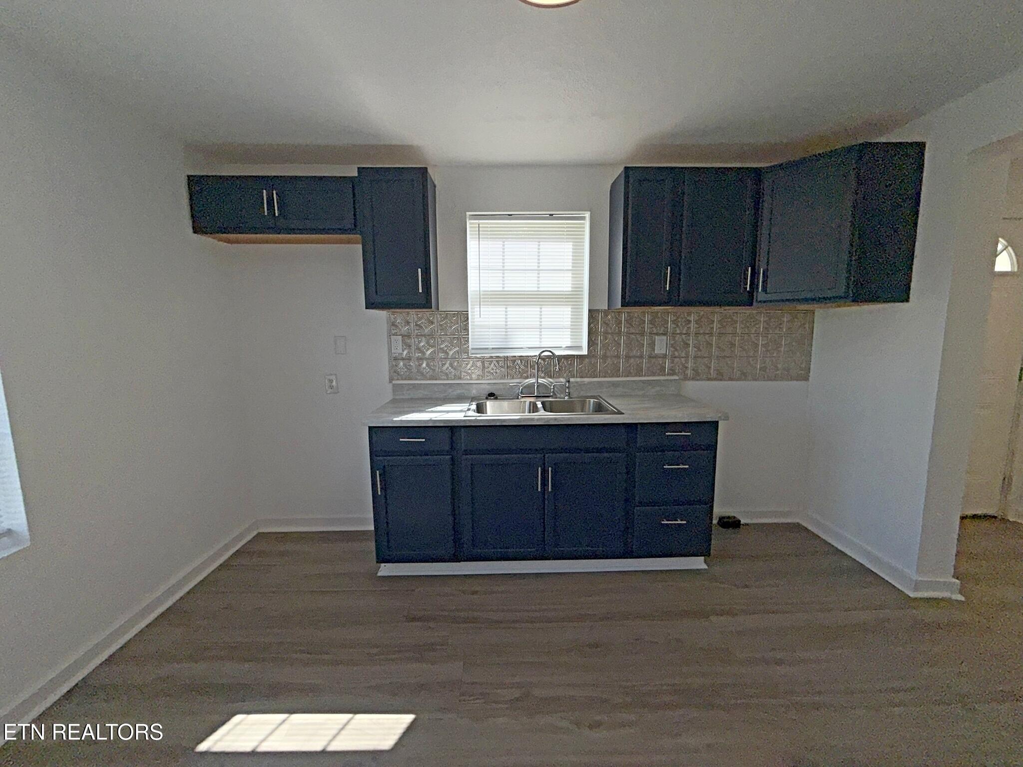 510 S Cumberland Avenue Lafollette TN 37766