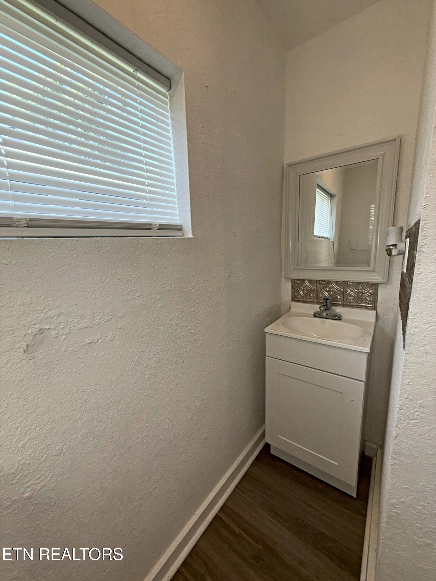510 S Cumberland Avenue Lafollette TN 37766