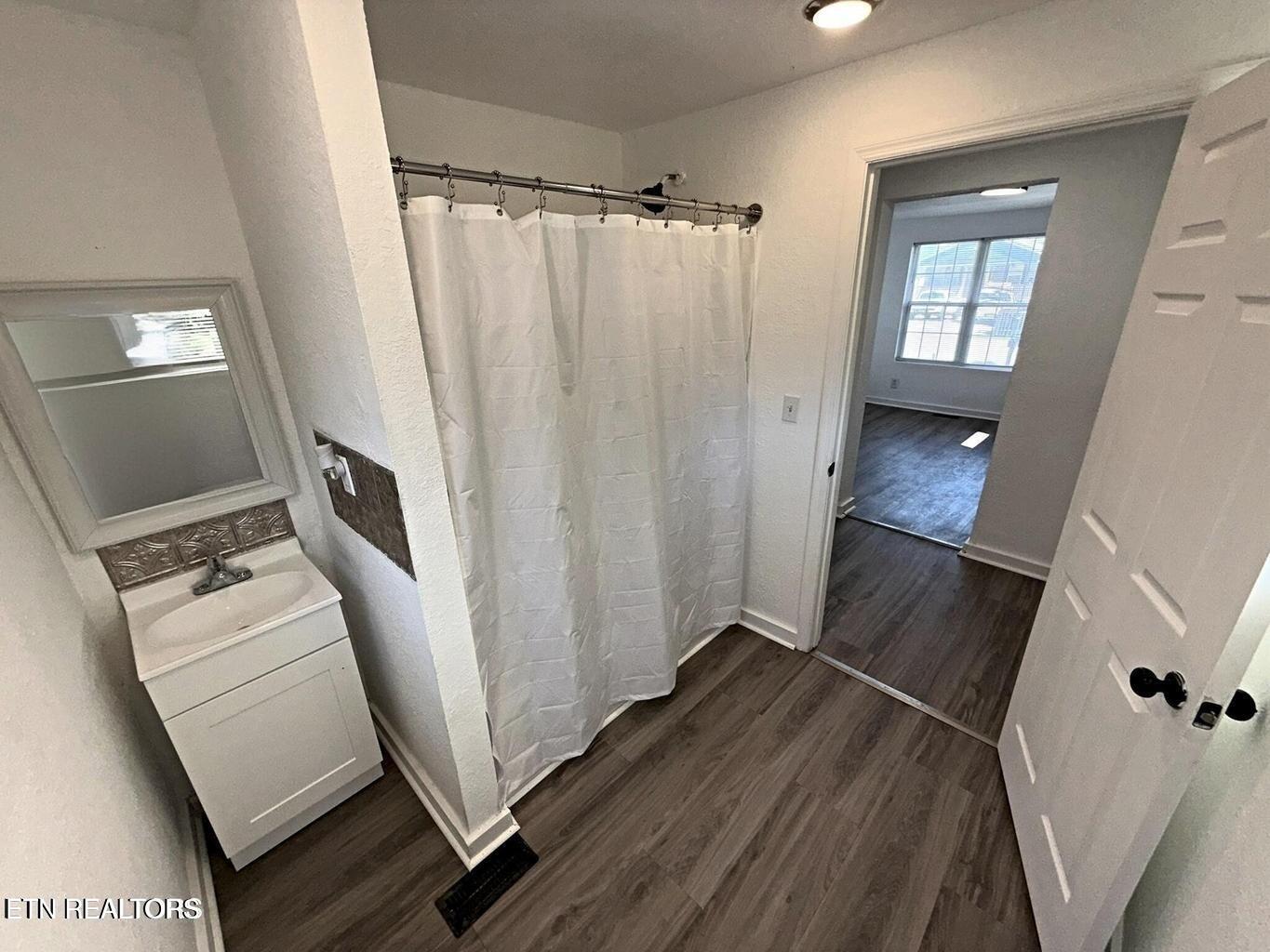 510 S Cumberland Avenue Lafollette TN 37766