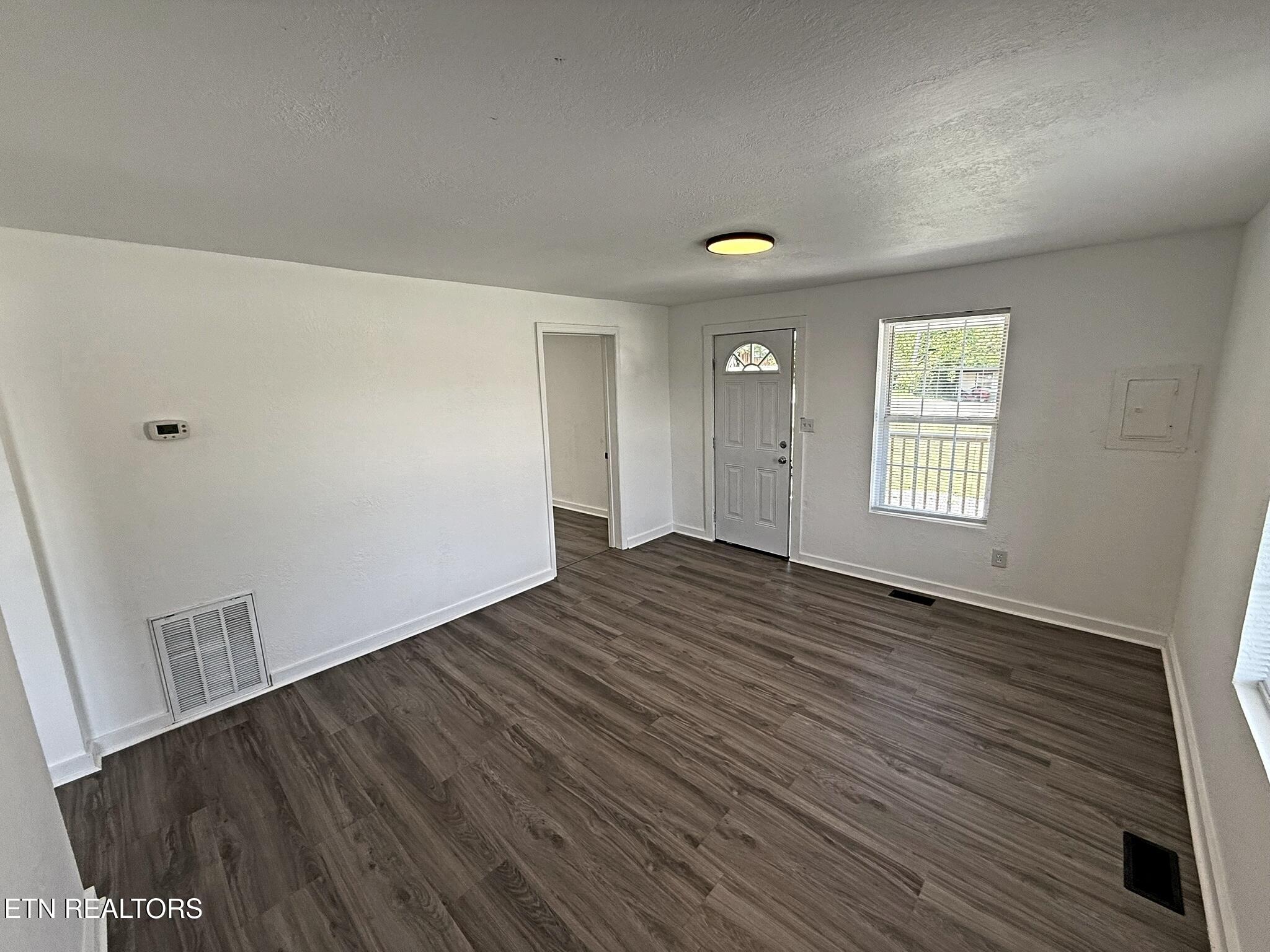 510 S Cumberland Avenue Lafollette TN 37766