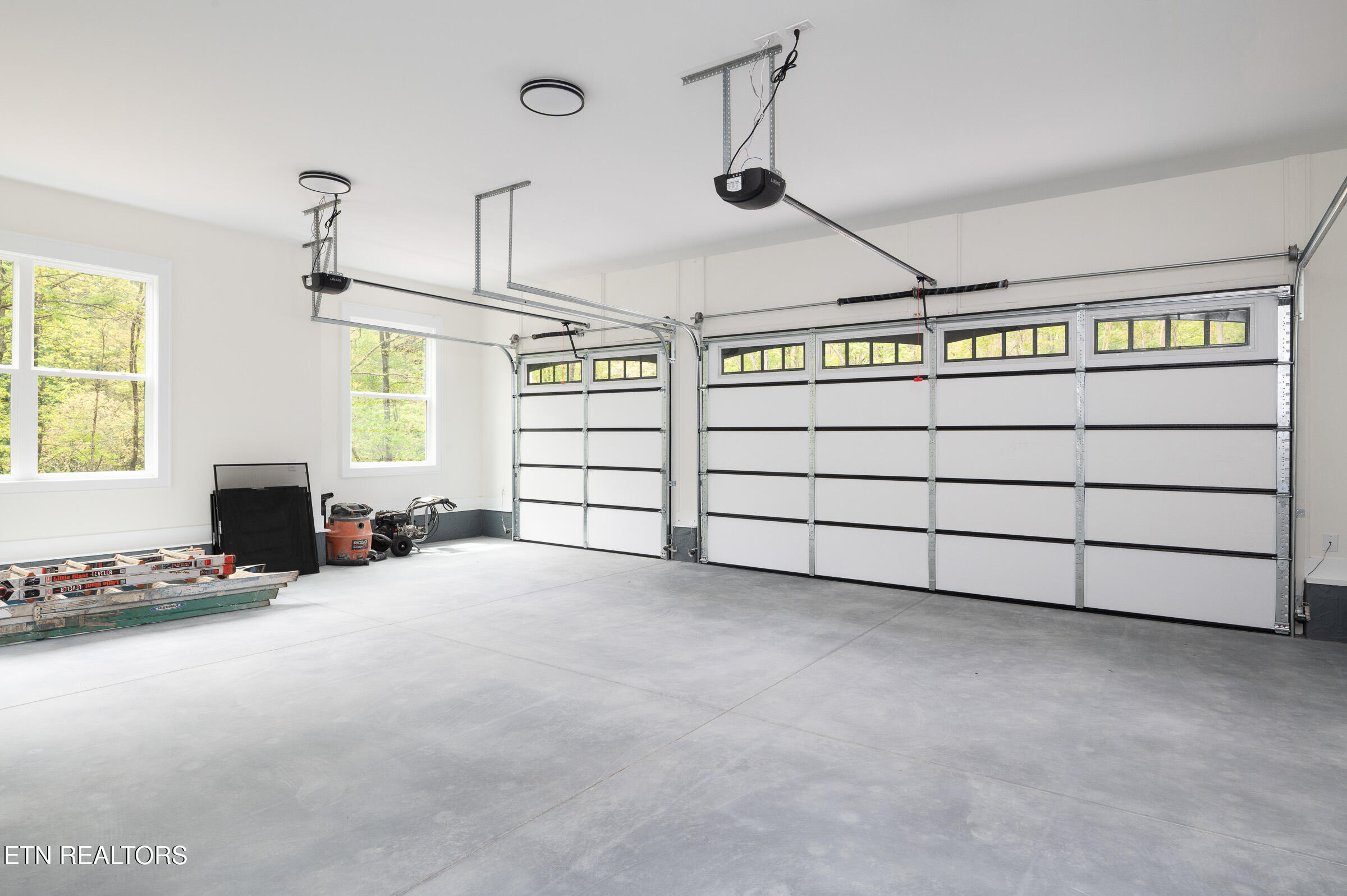 215 Wahuhu Lane Loudon TN 37774