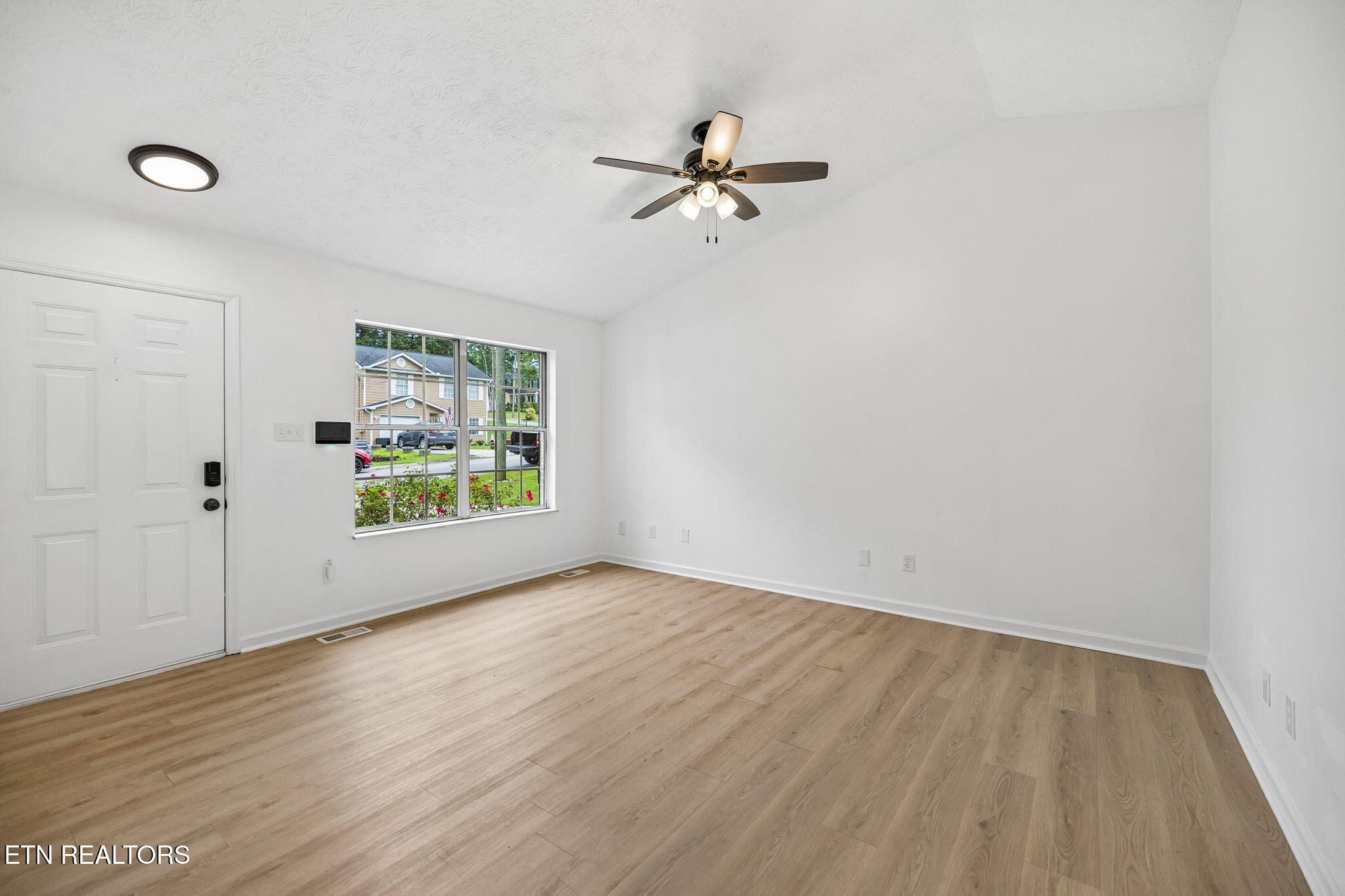 2313 Arkwright Lane Knoxville TN 37921