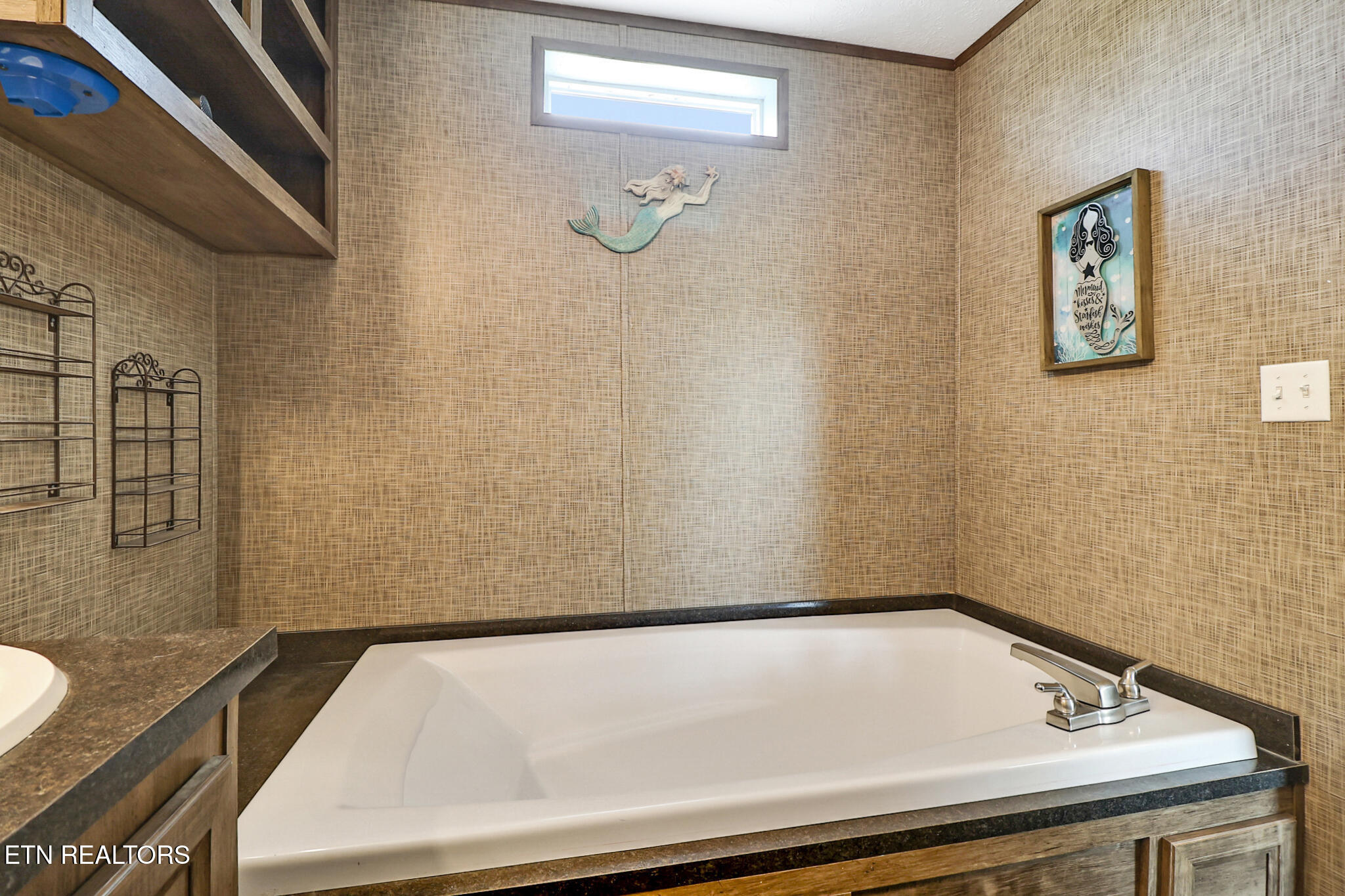 2930 Doc Loy Road Grandview TN 37337