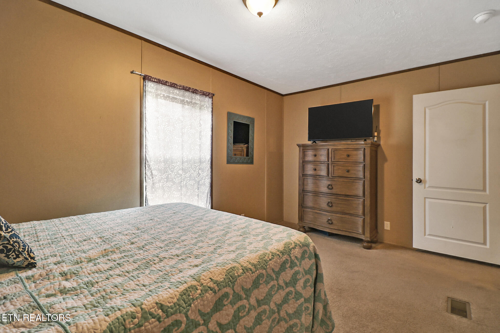 2930 Doc Loy Road Grandview TN 37337
