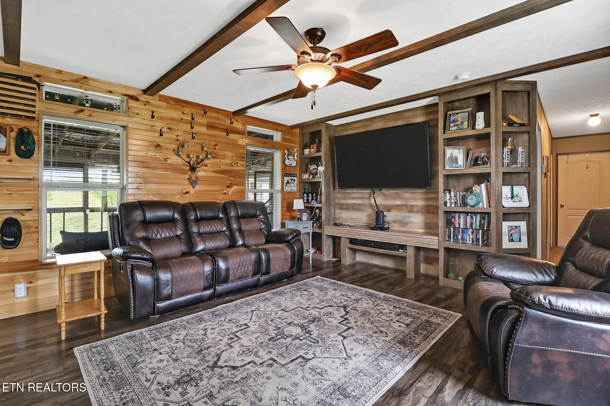 2930 Doc Loy Road Grandview TN 37337
