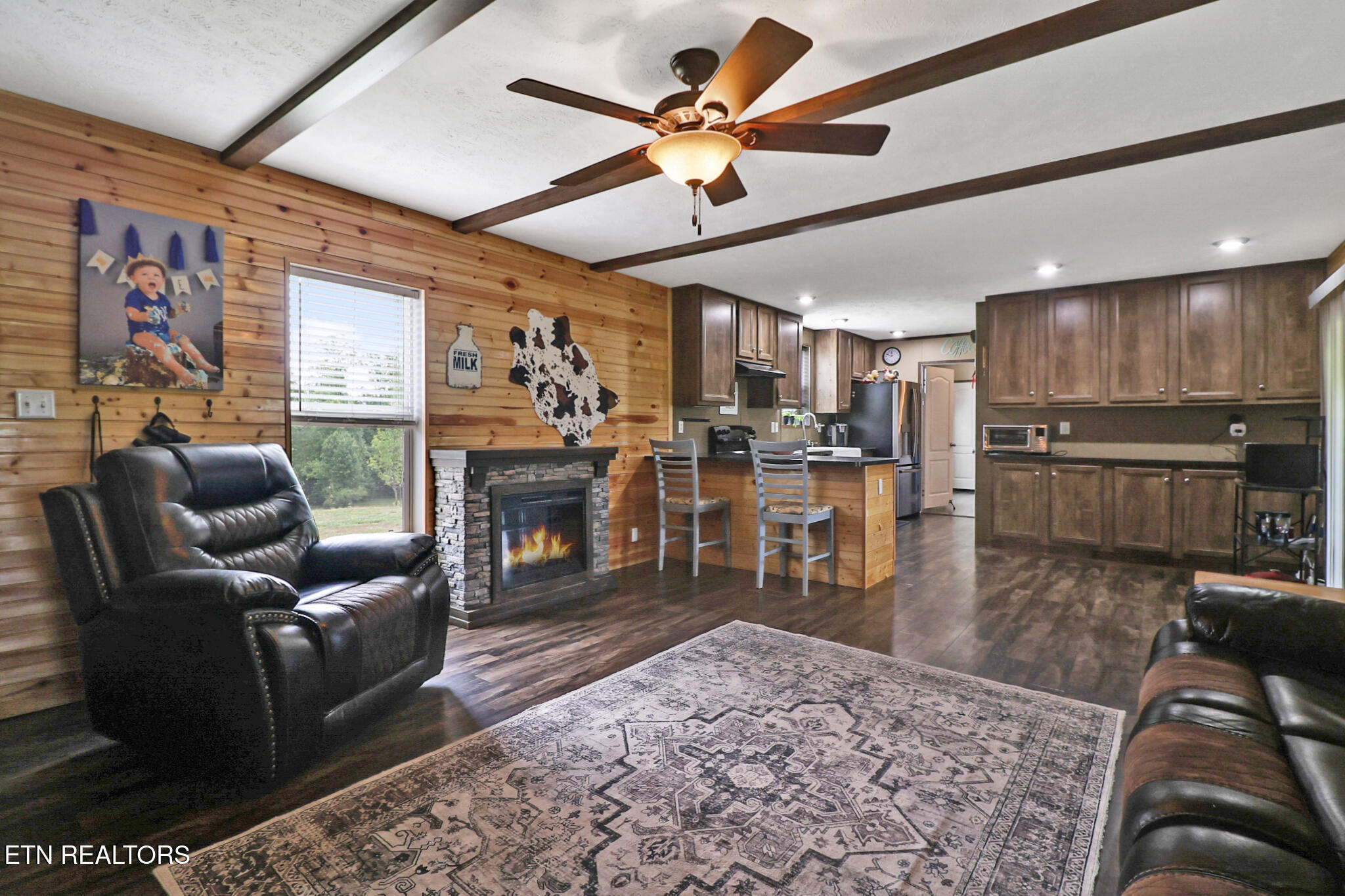 2930 Doc Loy Road Grandview TN 37337