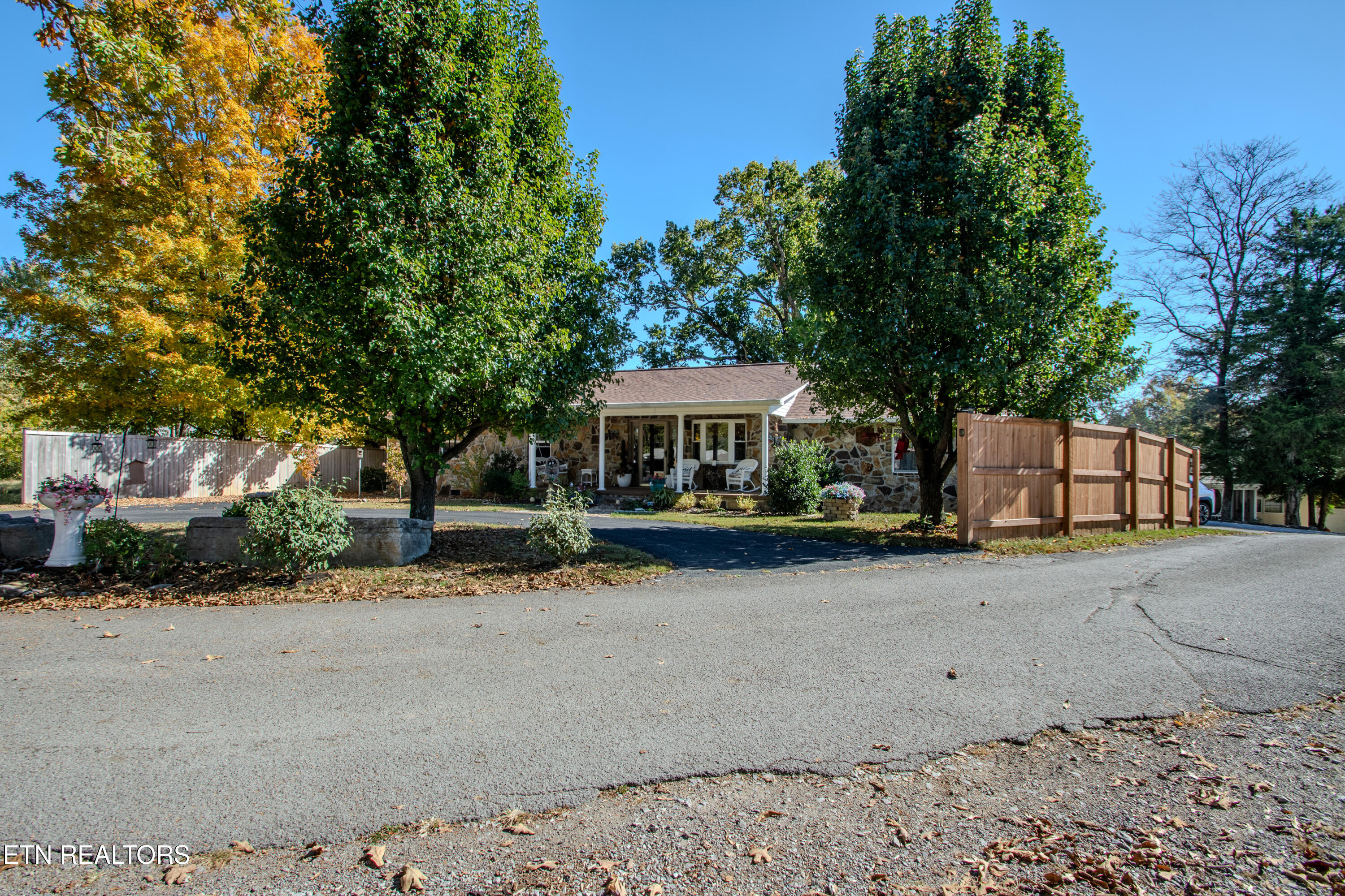 117 Harness Road New Tazewell TN 37825