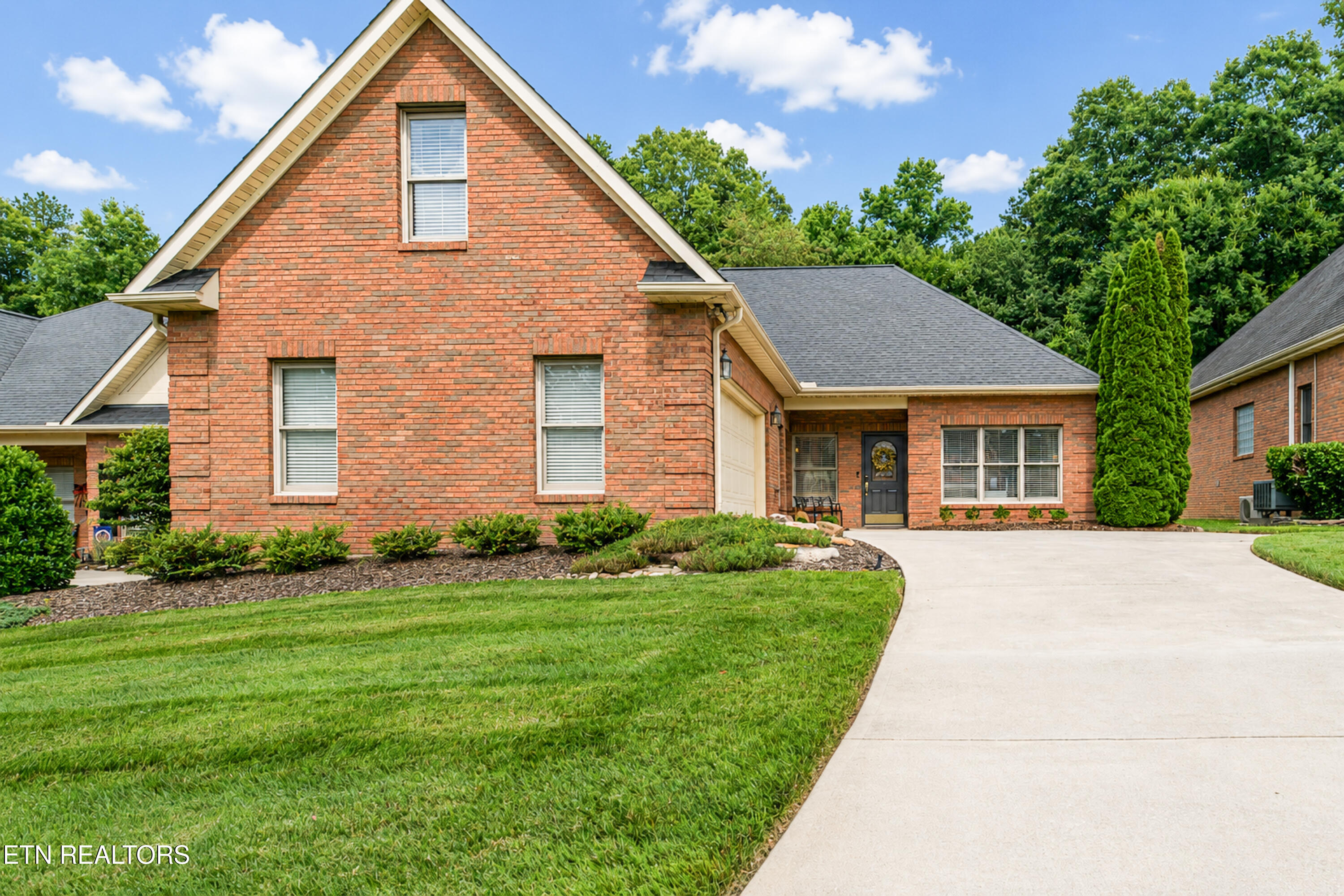 170 Valleyview Drive Lenoir City TN 37772