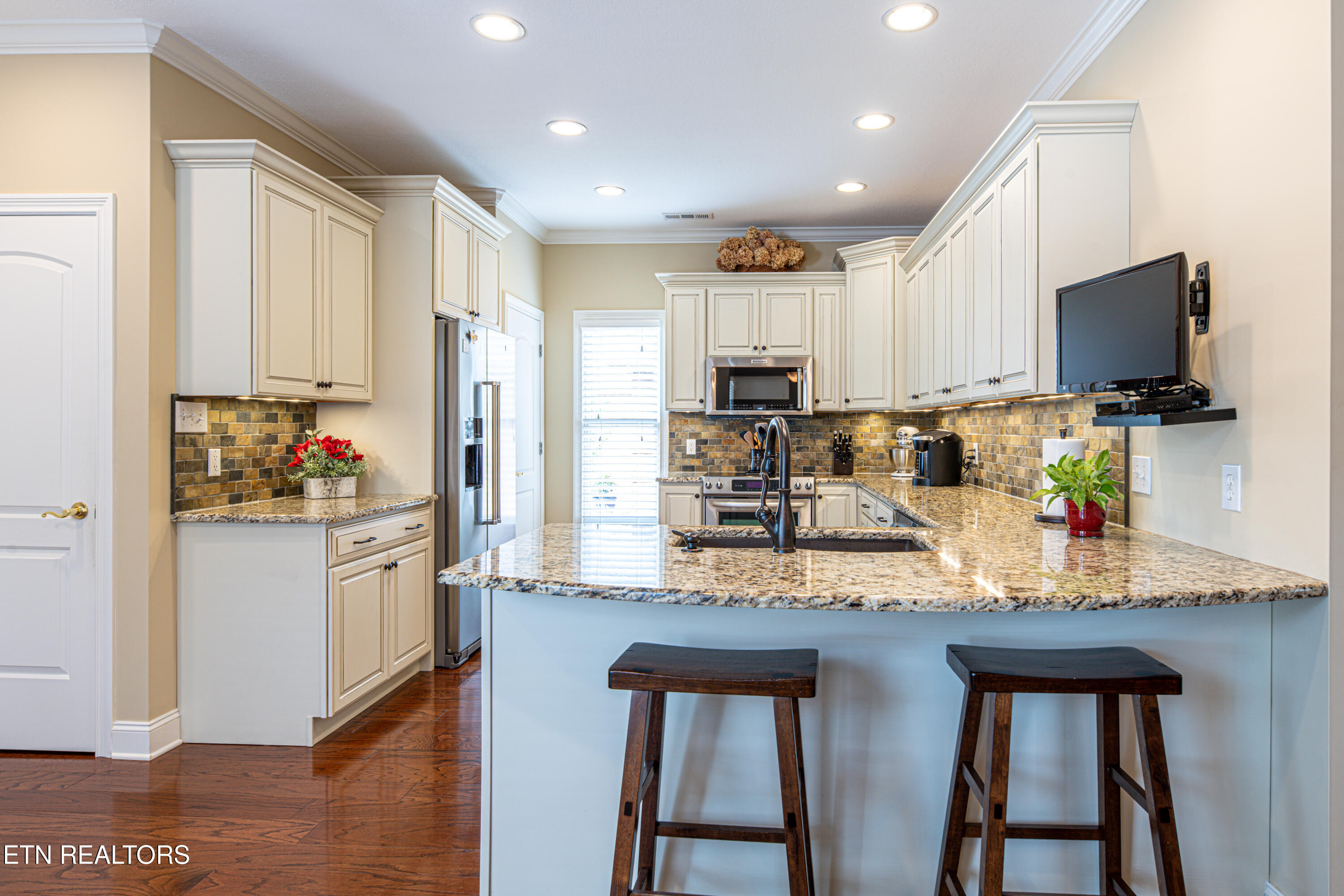 170 Valleyview Drive Lenoir City TN 37772