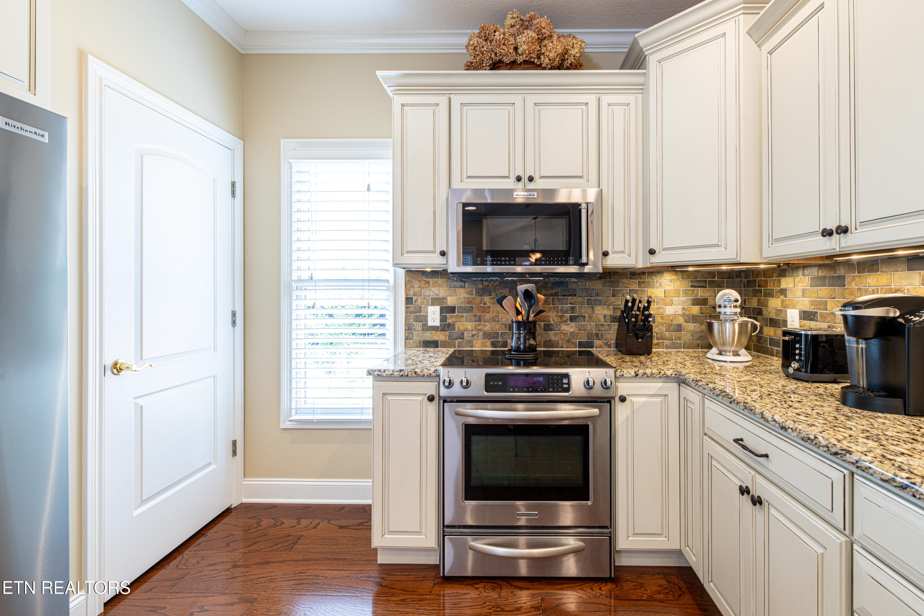 170 Valleyview Drive Lenoir City TN 37772