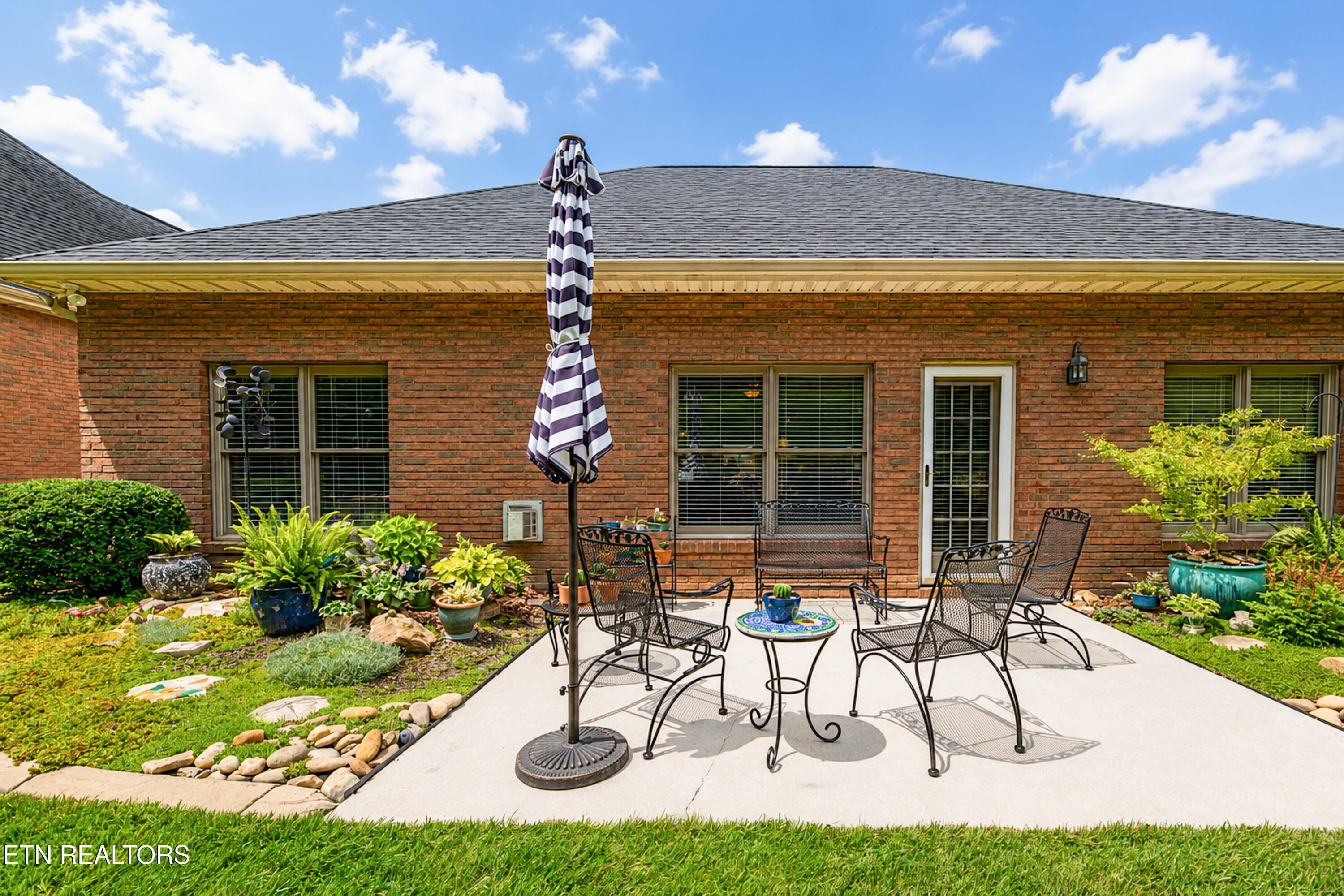 170 Valleyview Drive Lenoir City TN 37772