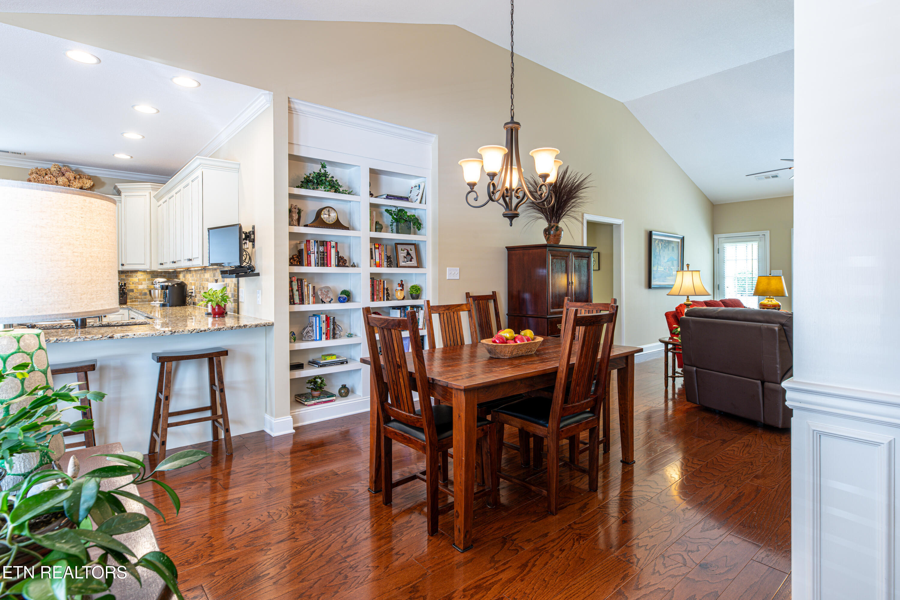 170 Valleyview Drive Lenoir City TN 37772