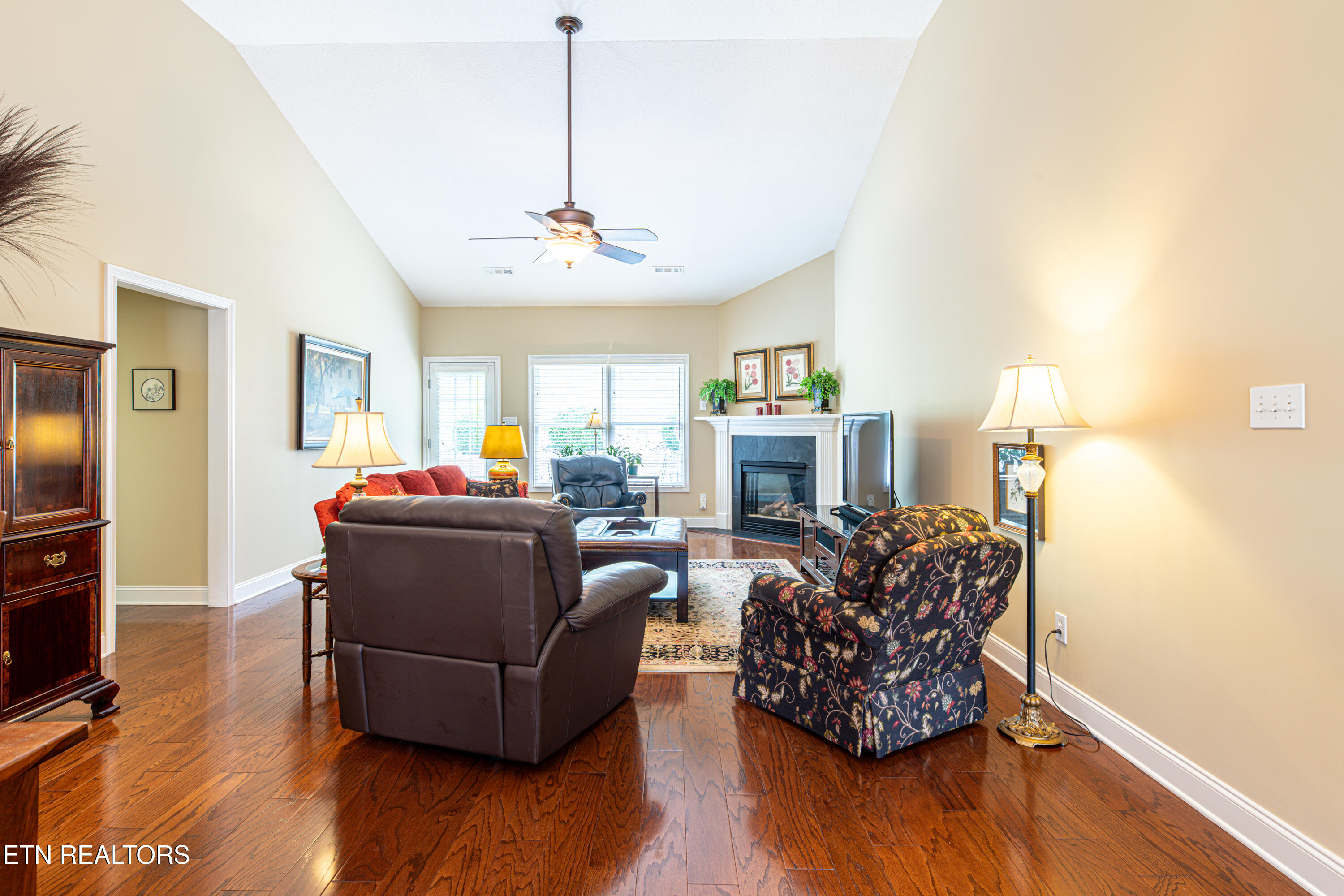 170 Valleyview Drive Lenoir City TN 37772