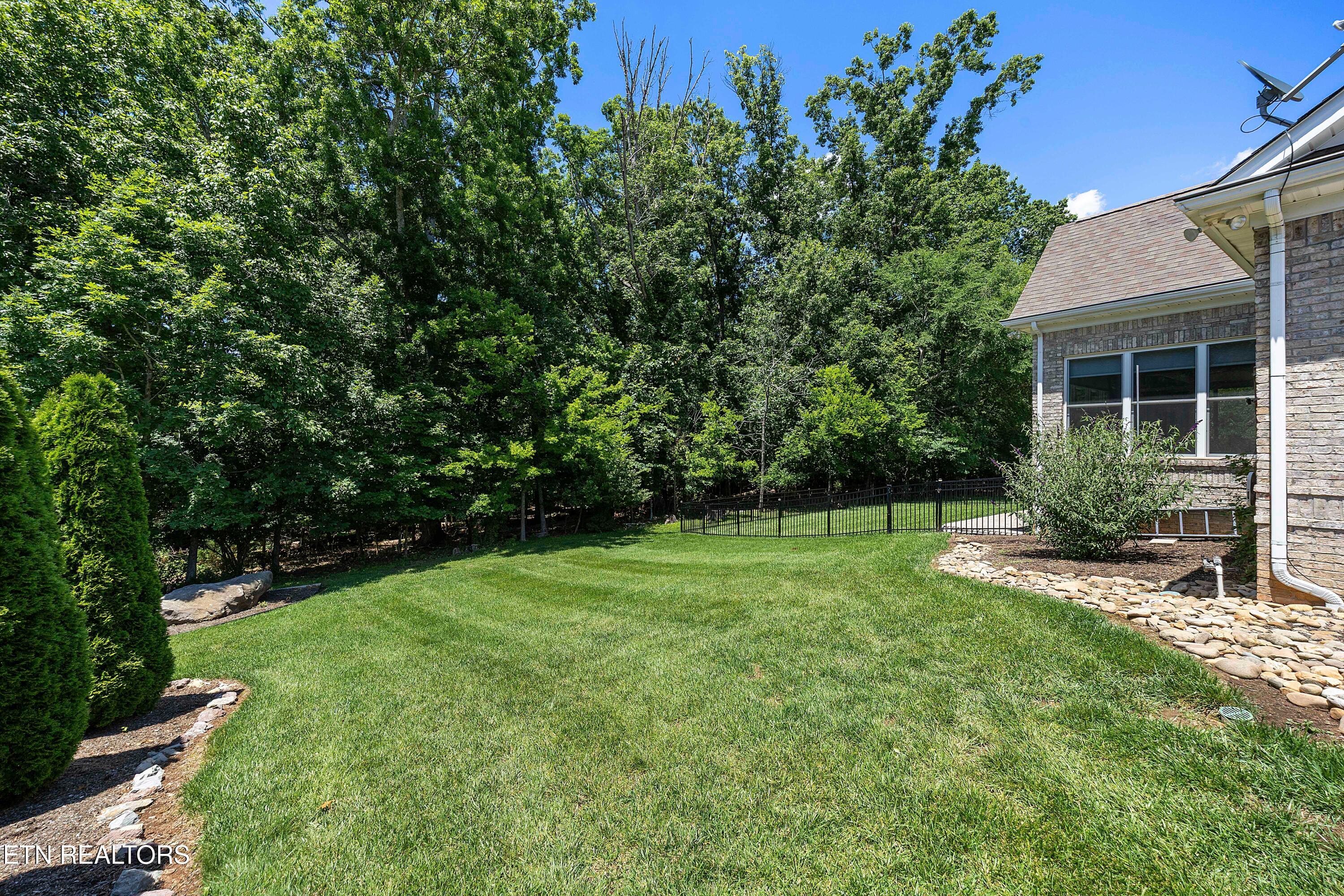640 Windward Point Lenoir City TN 37772