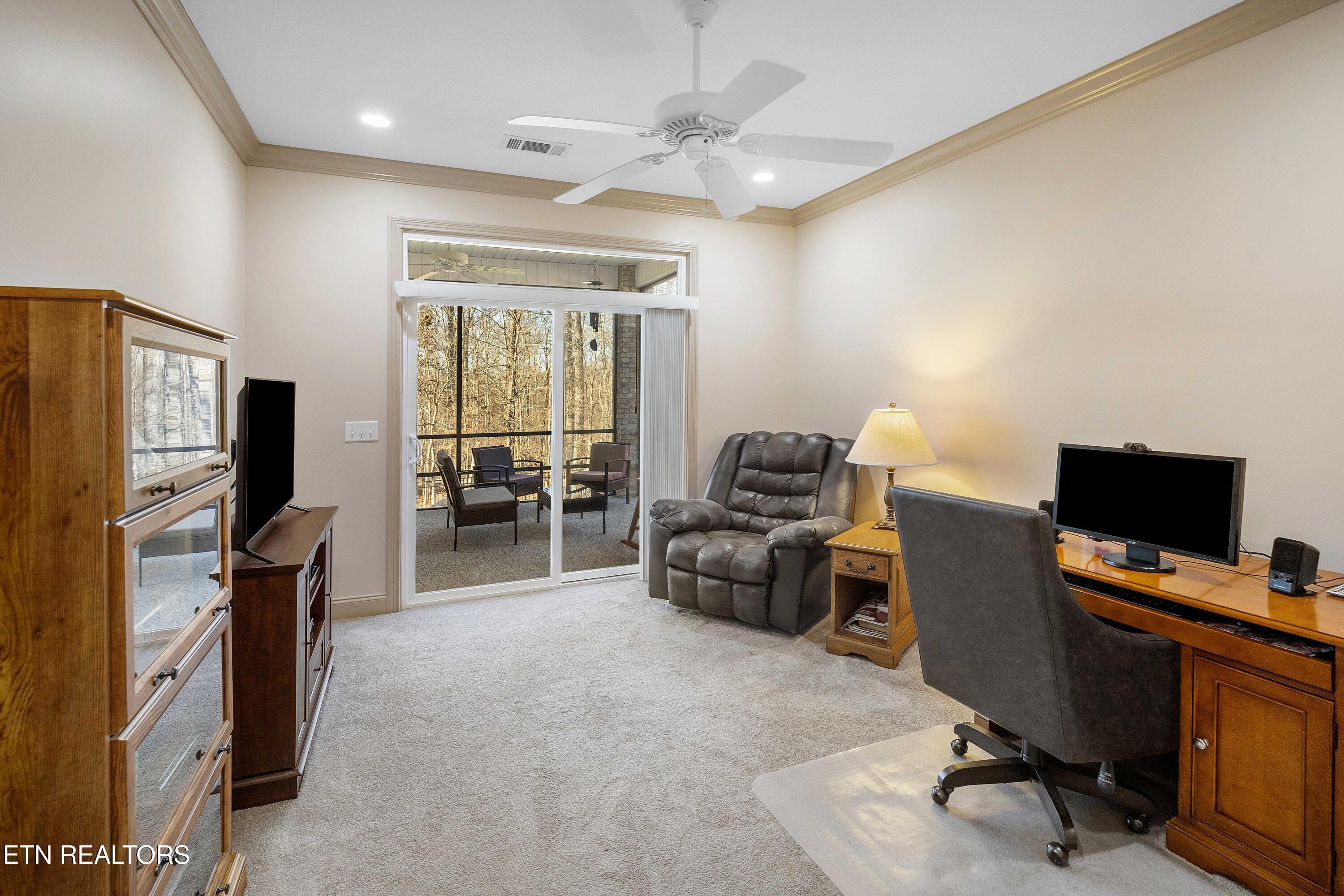 640 Windward Point Lenoir City TN 37772