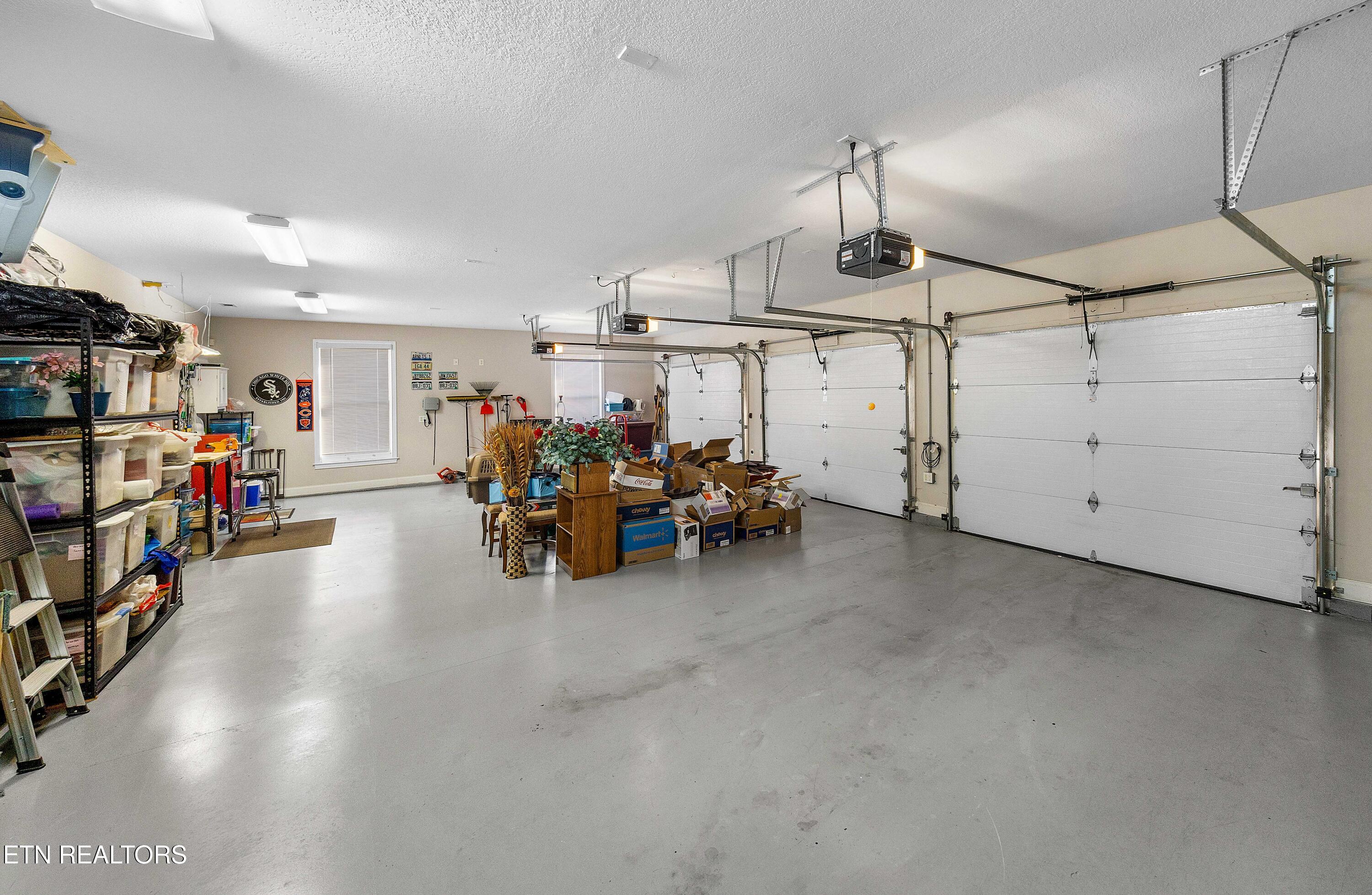 640 Windward Point Lenoir City TN 37772