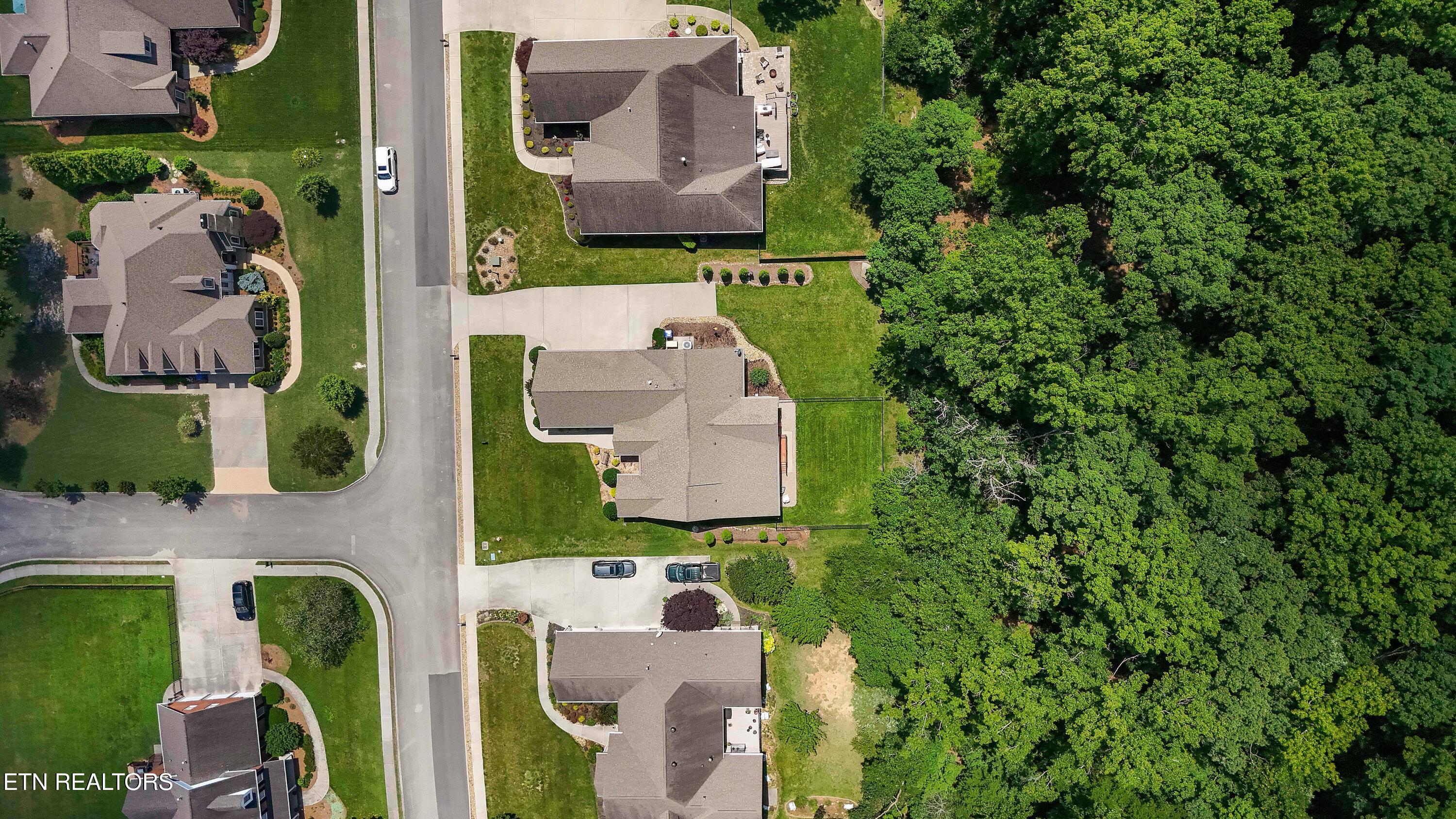 640 Windward Point Lenoir City TN 37772