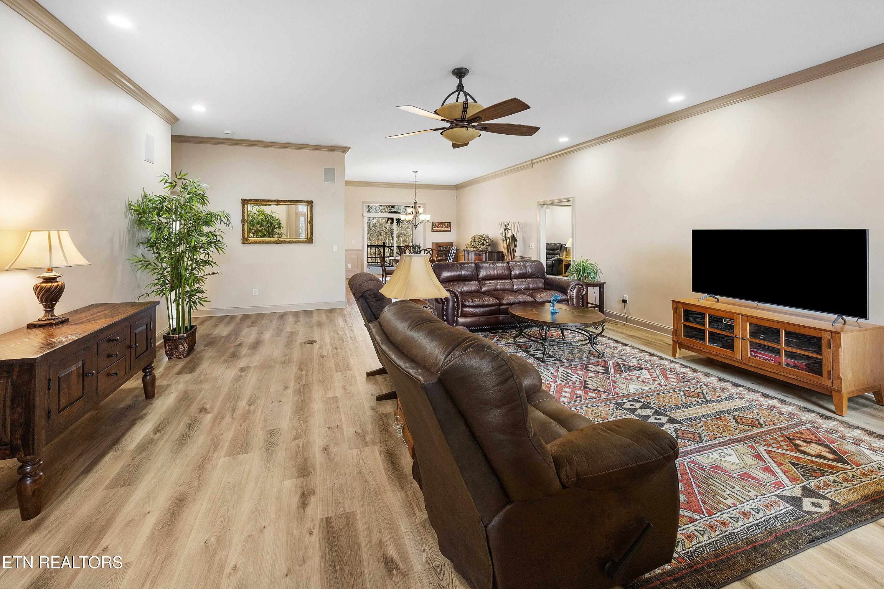 640 Windward Point Lenoir City TN 37772