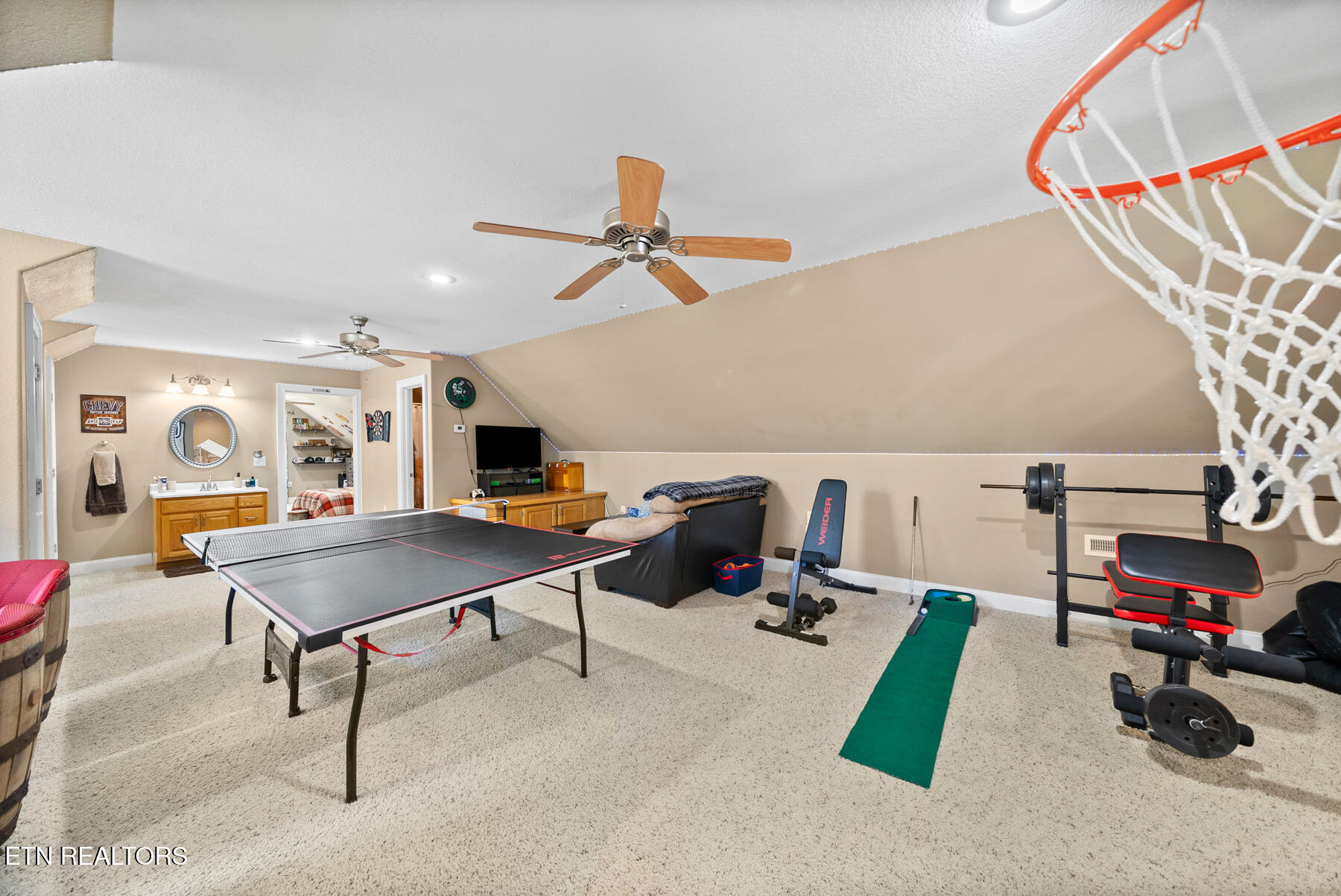 5171 Wilder Road Grimsley TN 38565