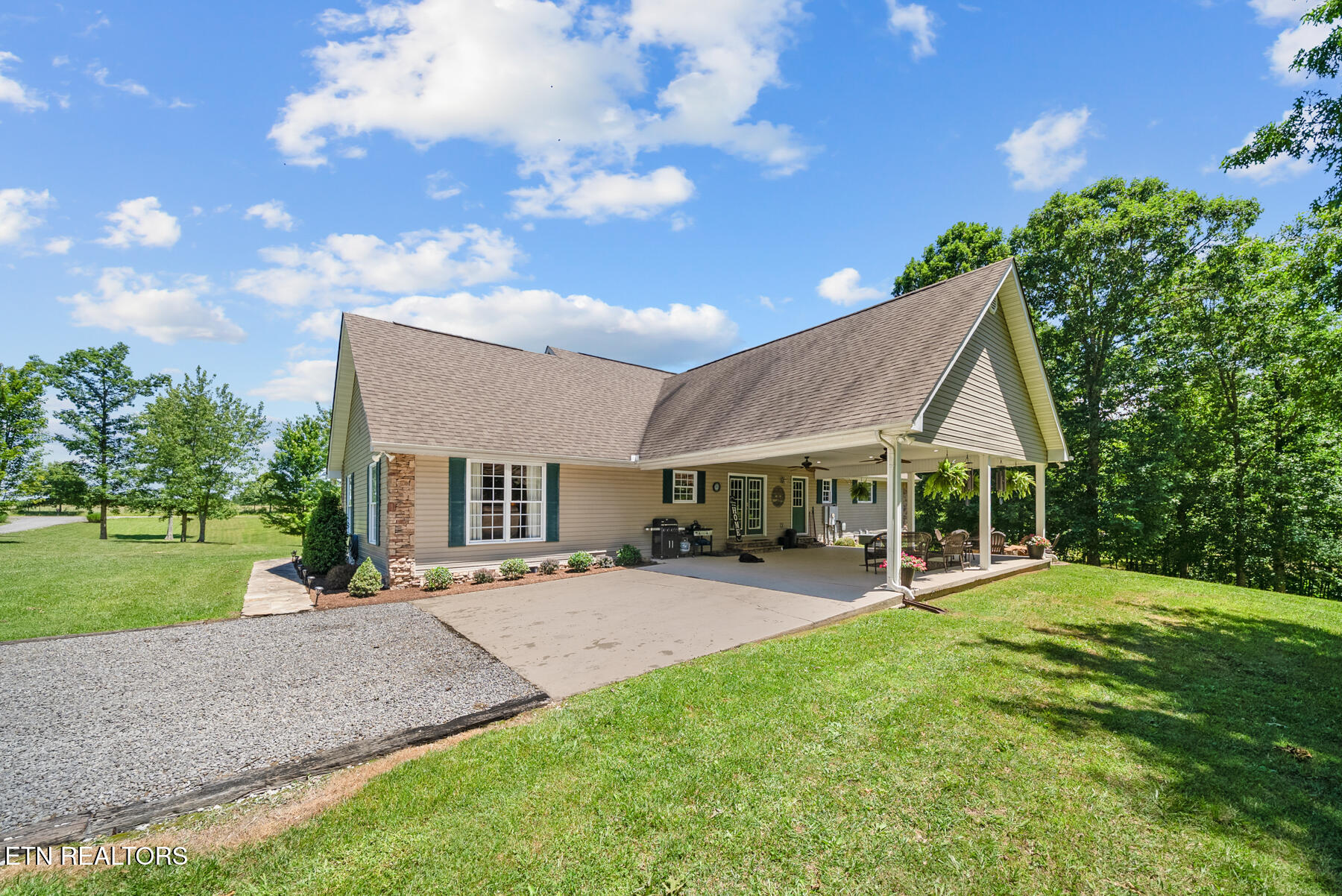 5171 Wilder Road Grimsley TN 38565