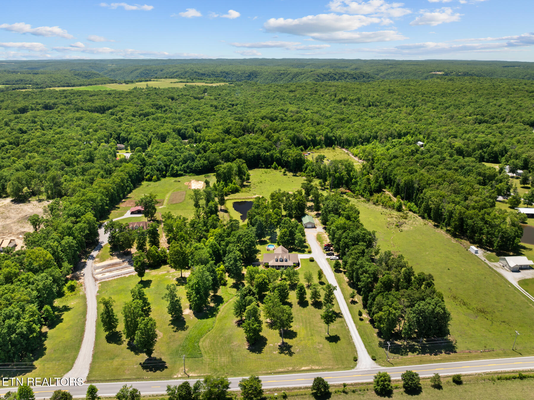 5171 Wilder Road Grimsley TN 38565