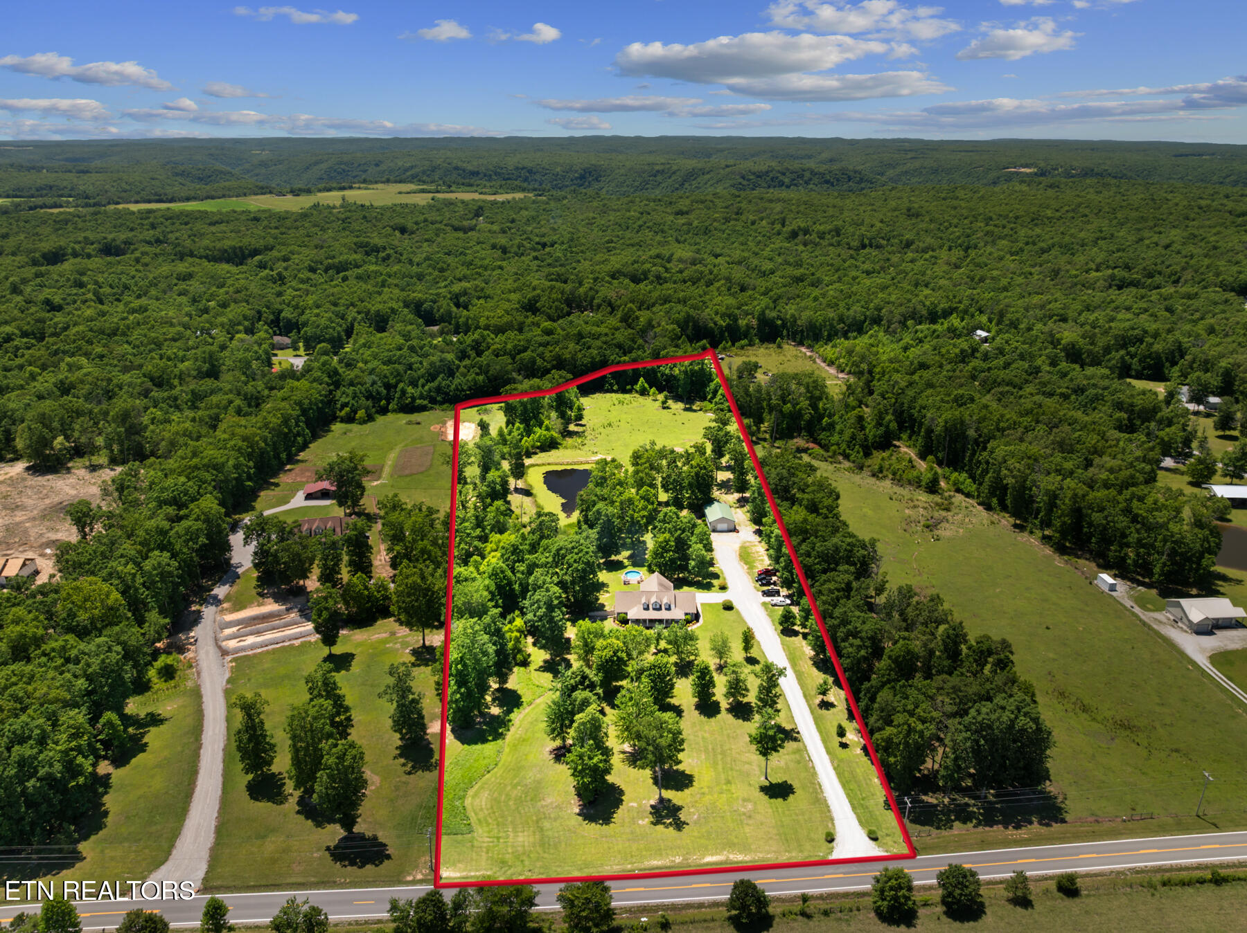 5171 Wilder Road Grimsley TN 38565