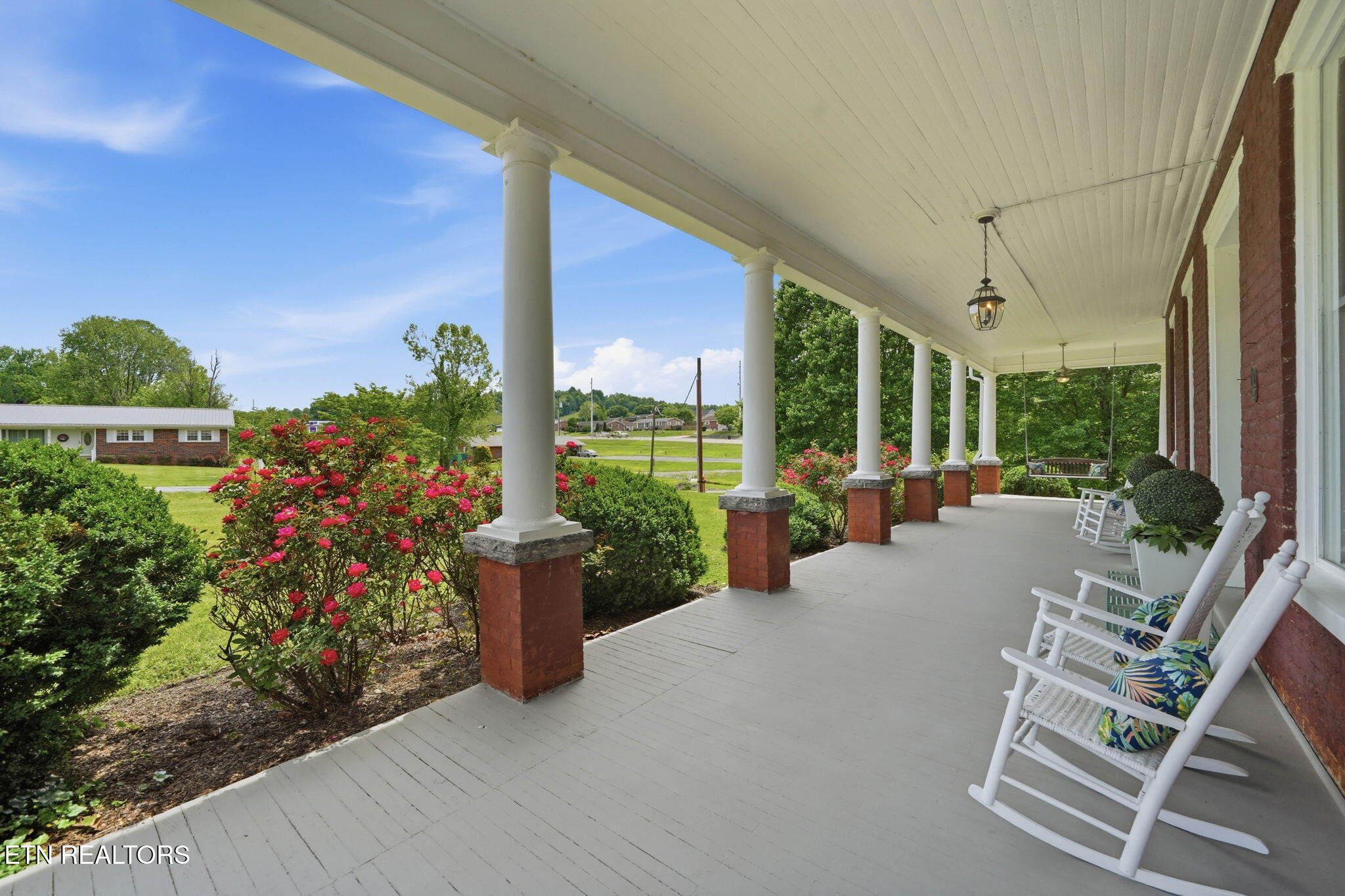 240 Maplehurst Lane Bluff City TN 37618