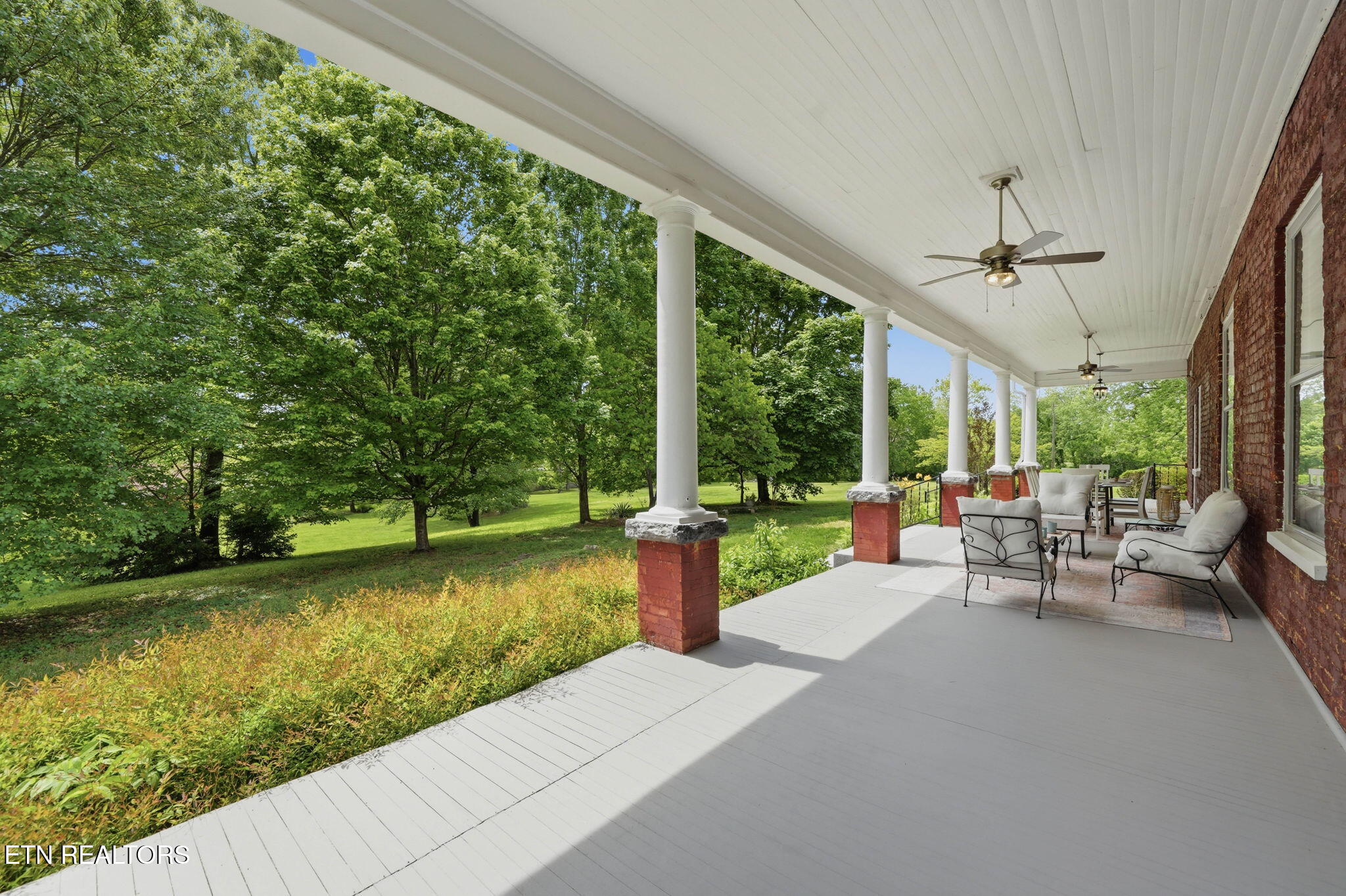 240 Maplehurst Lane Bluff City TN 37618