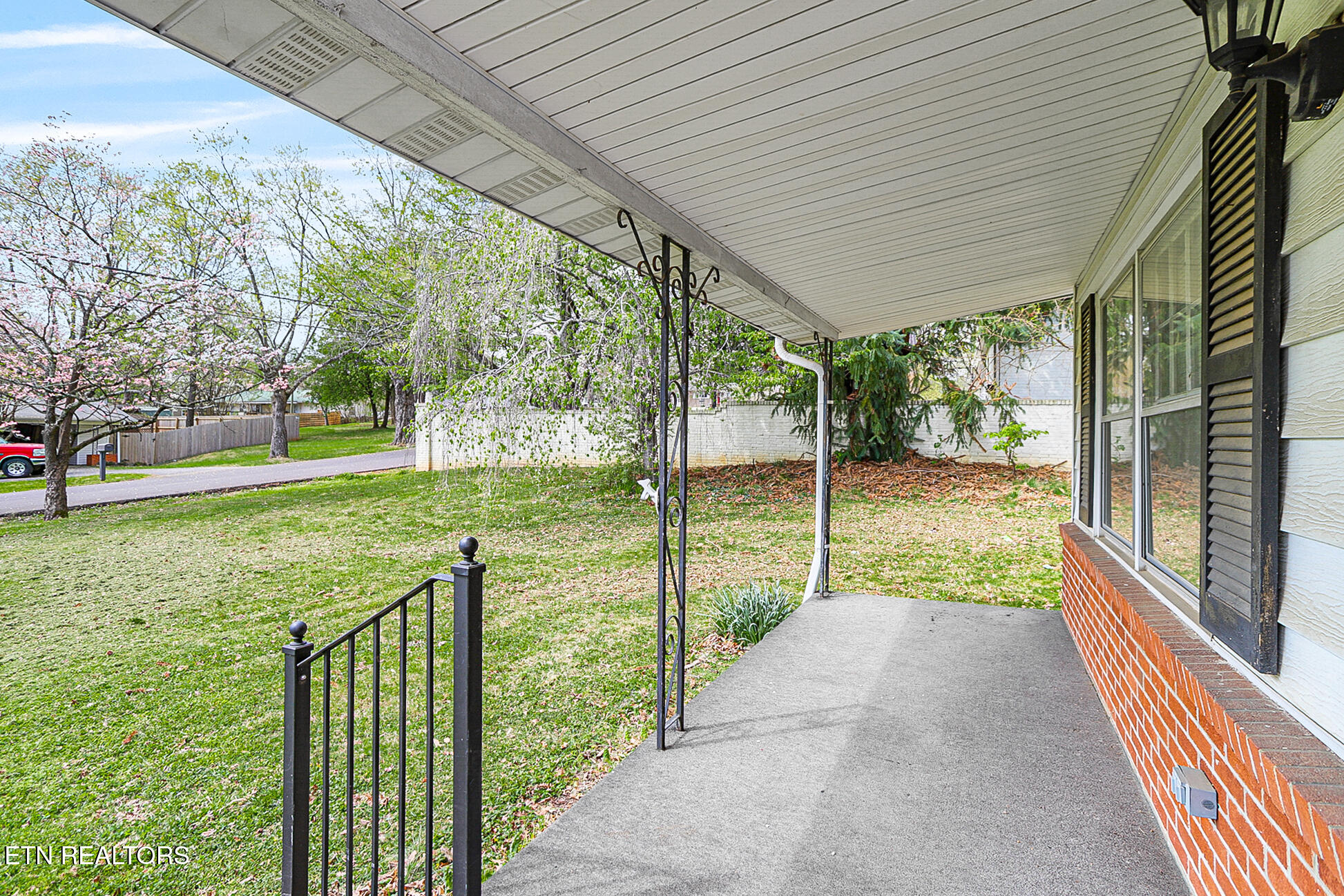 4205 Myrtlewood Drive Knoxville TN 37921