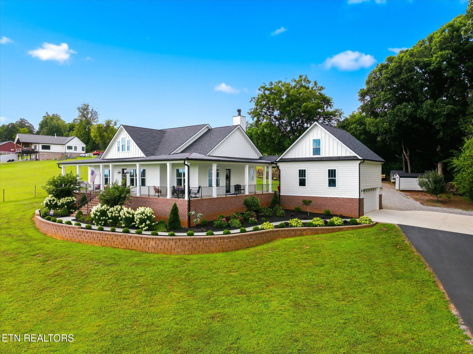 3817 Peterson Road Greenback TN 37742