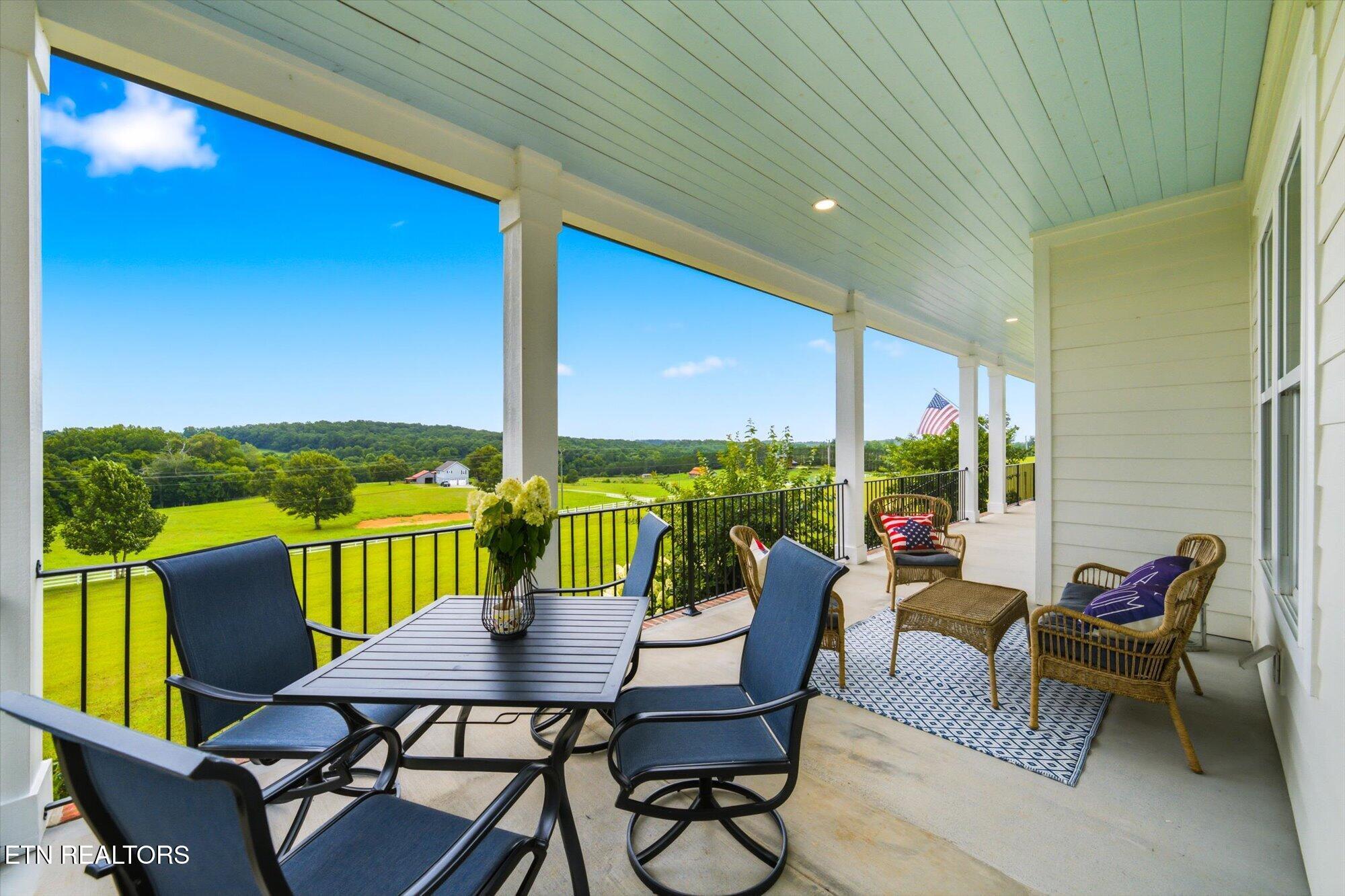 3817 Peterson Road Greenback TN 37742
