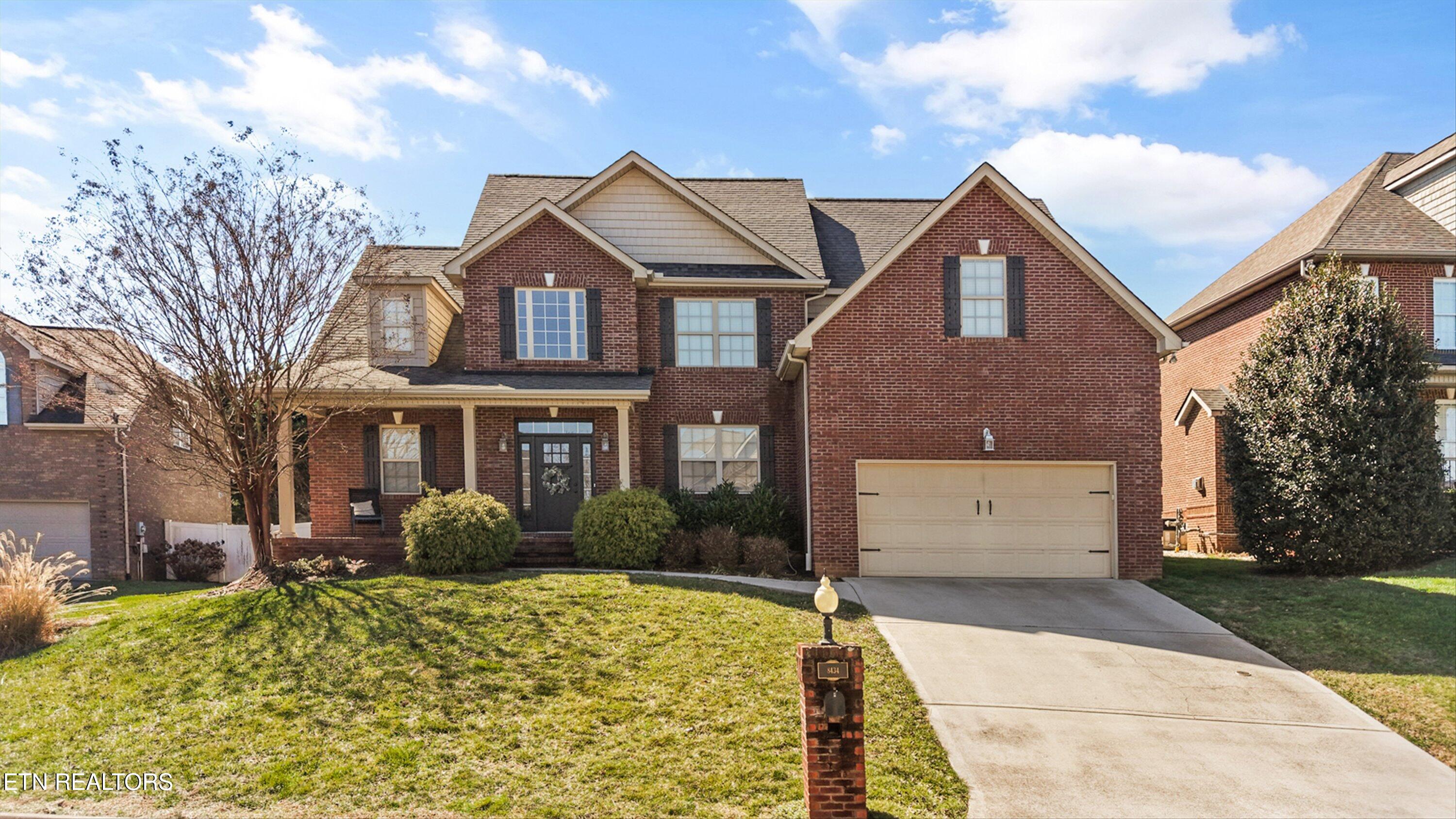 8434 Shoregate Lane Knoxville TN 37938