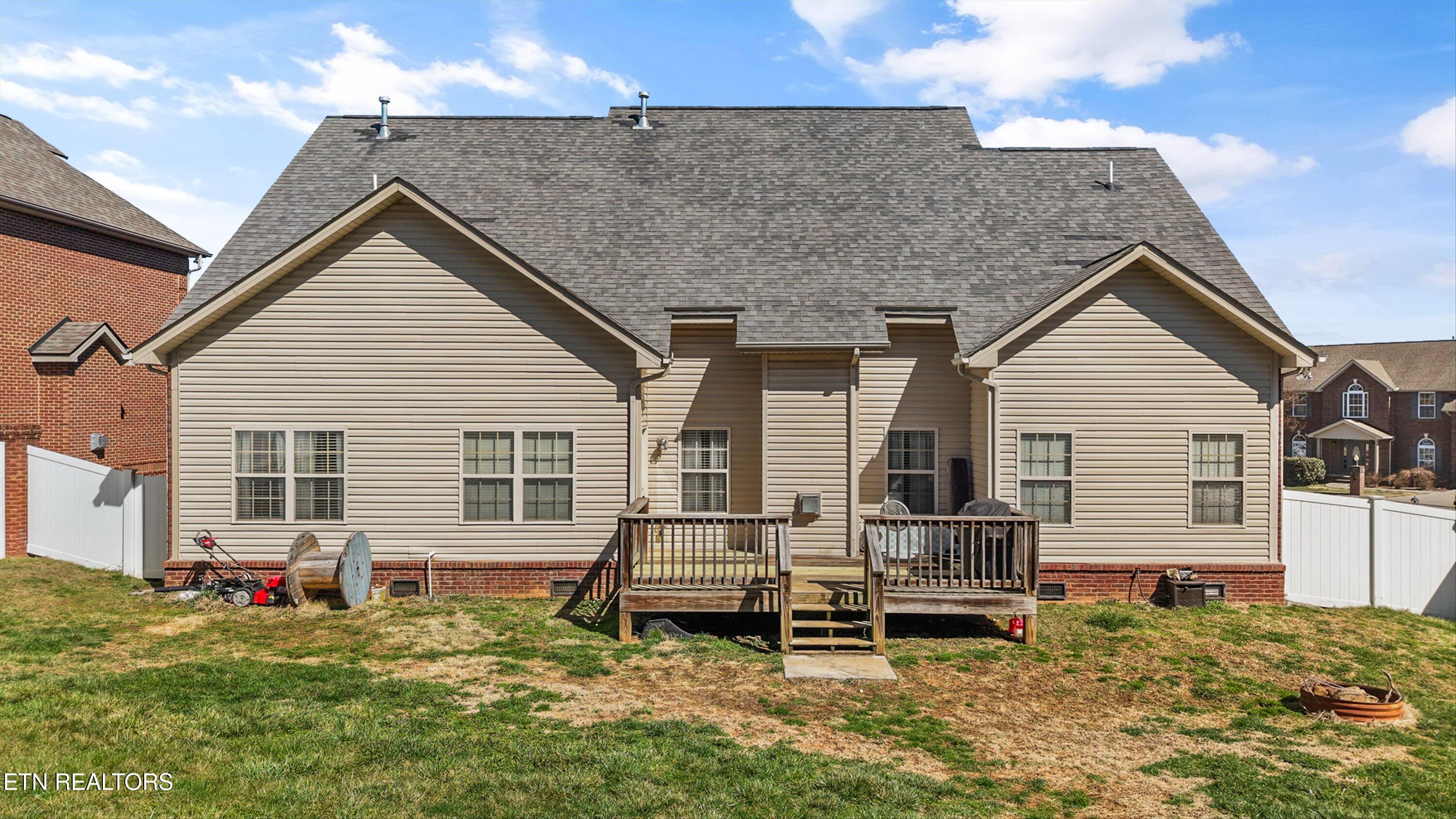8434 Shoregate Lane Knoxville TN 37938