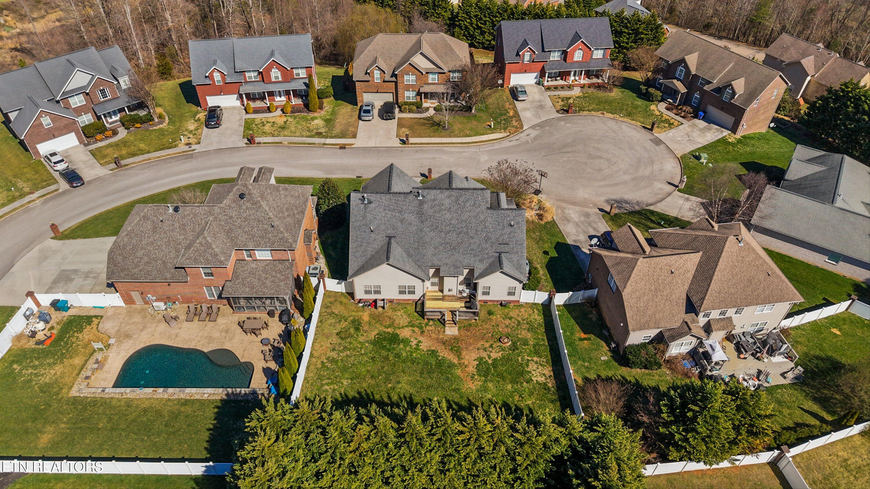 8434 Shoregate Lane Knoxville TN 37938
