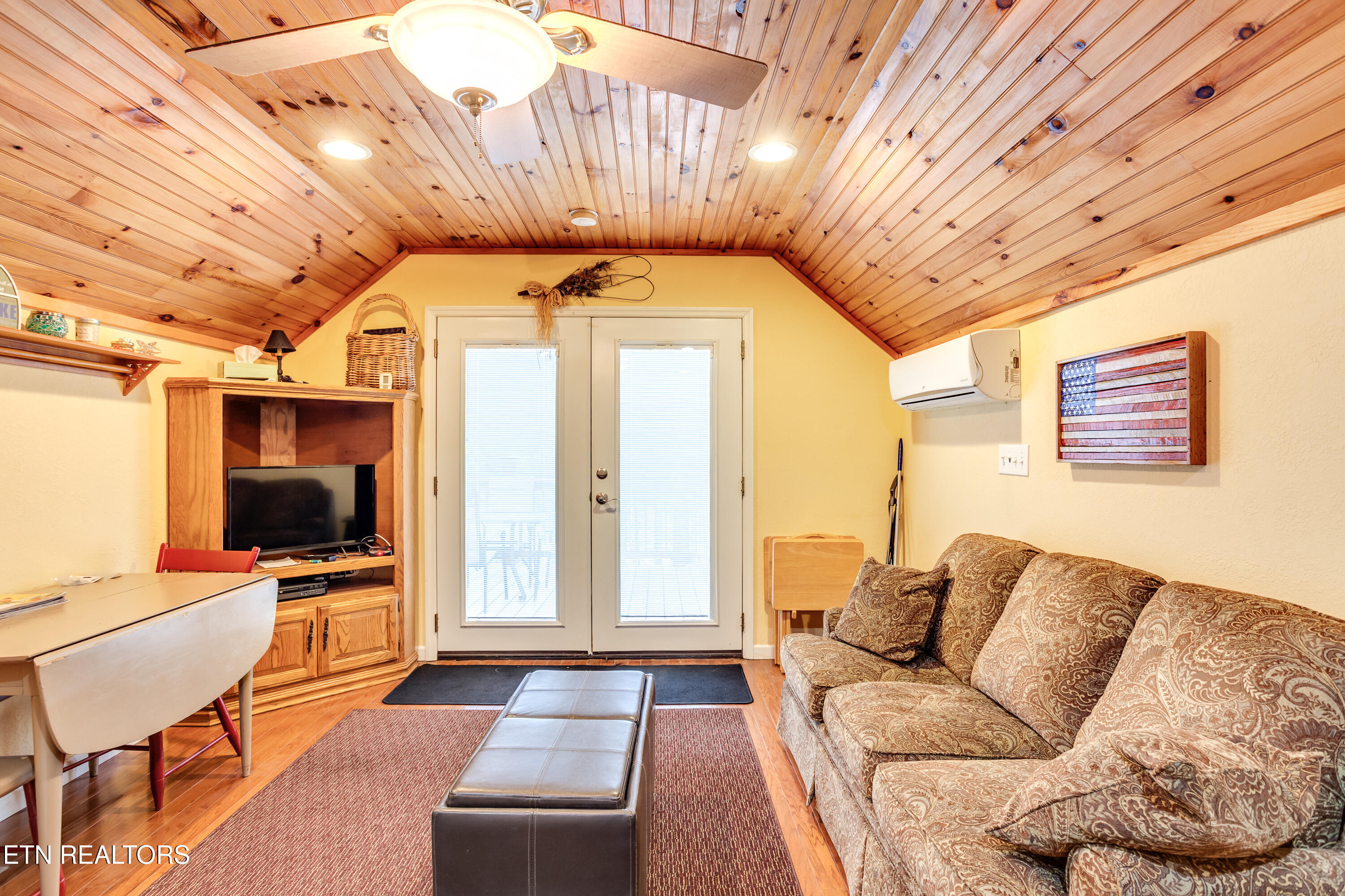 157 Helms Ferry Road Sharps Chapel TN 37866