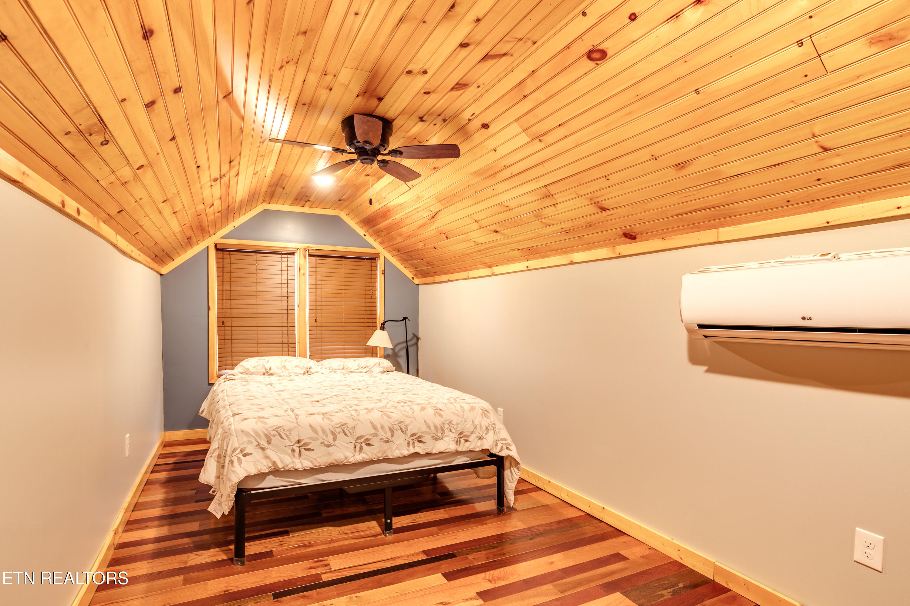157 Helms Ferry Road Sharps Chapel TN 37866